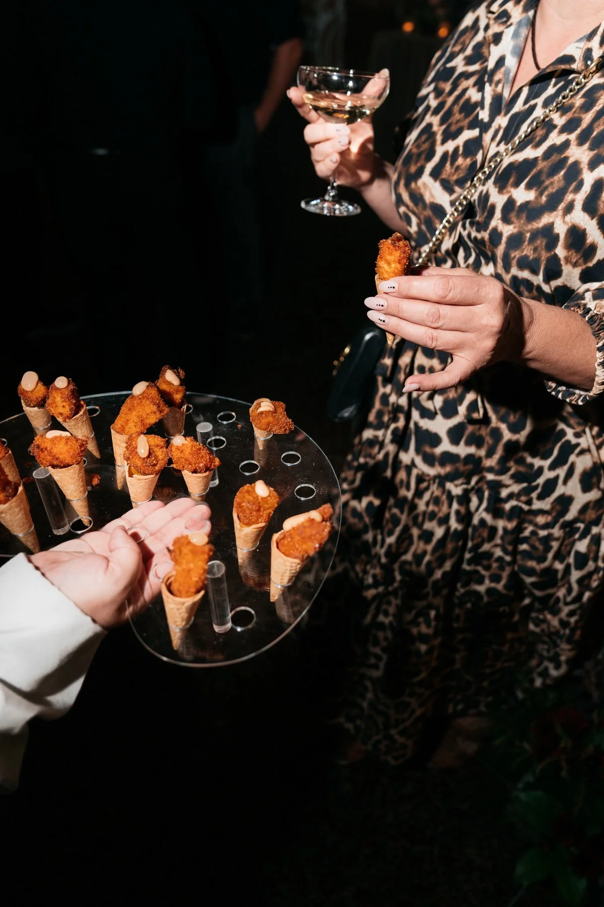Eatwell-AnniversaryParty-Cincinnati-Event-Photography-LeslieRodriguezPhotography_022.JPG