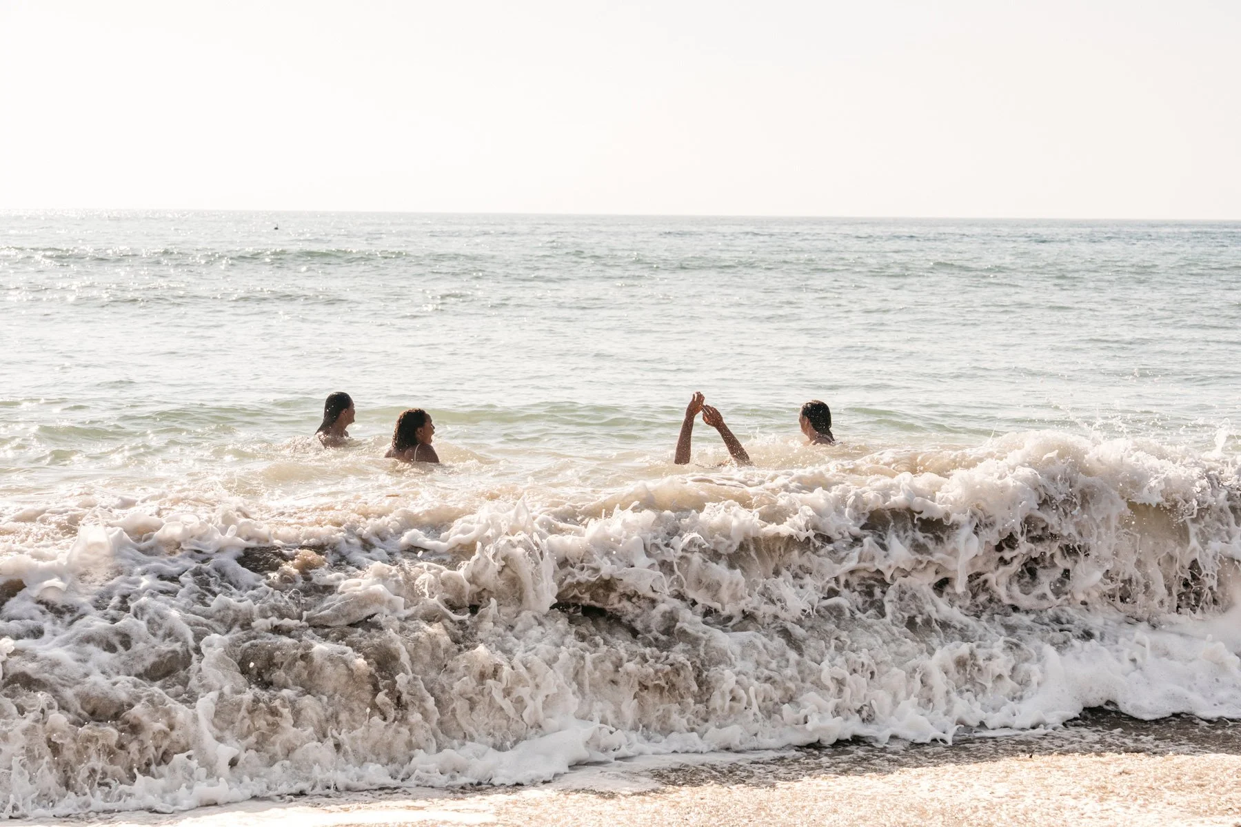 leslie-rodriguez-photography-california-welcome-party-beach_019.JPG