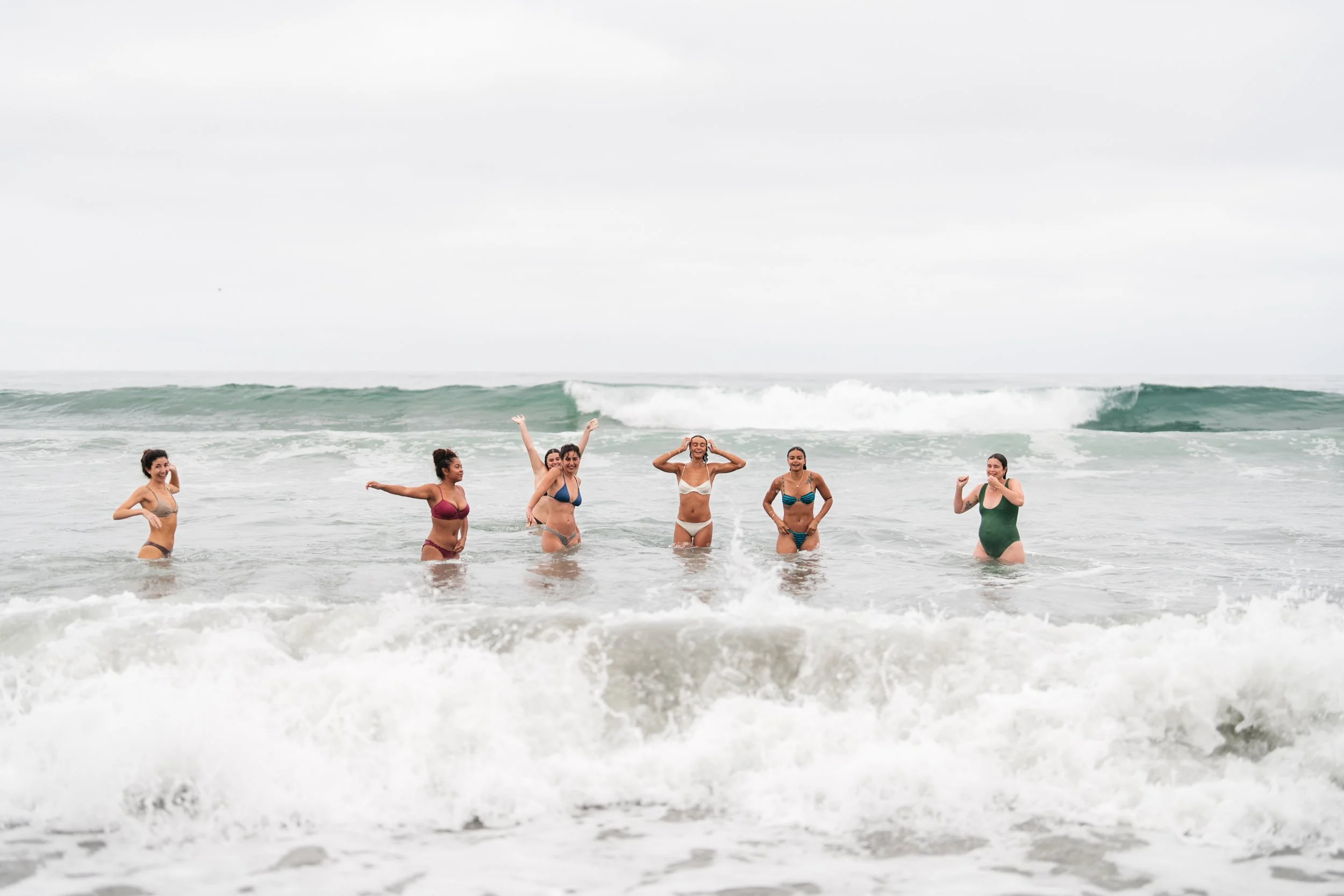 wedding-ocean-coldplunge-leslierodriguezphotography-sandiego-wedding-16.jpg