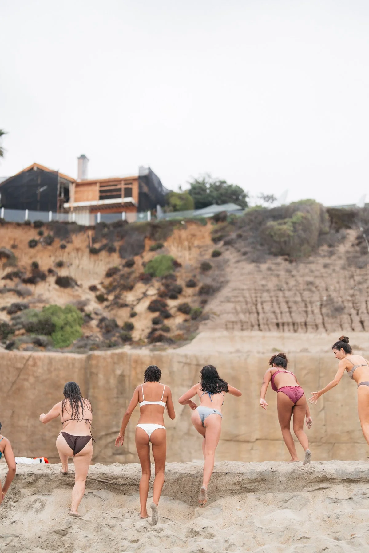 wedding-ocean-coldplunge-leslierodriguezphotography-sandiego-wedding-21.jpg