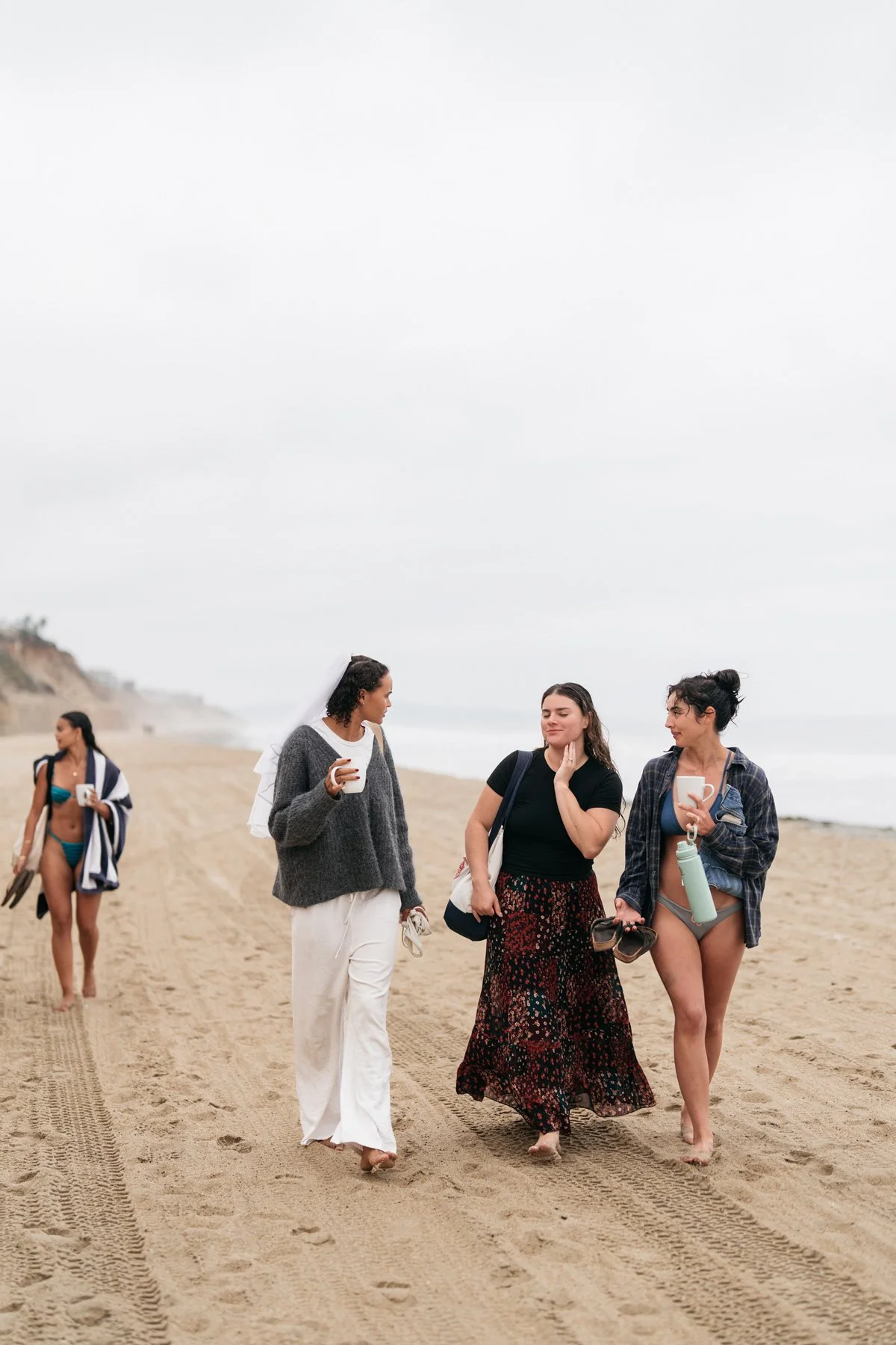 wedding-ocean-coldplunge-leslierodriguezphotography-sandiego-wedding-32.jpg