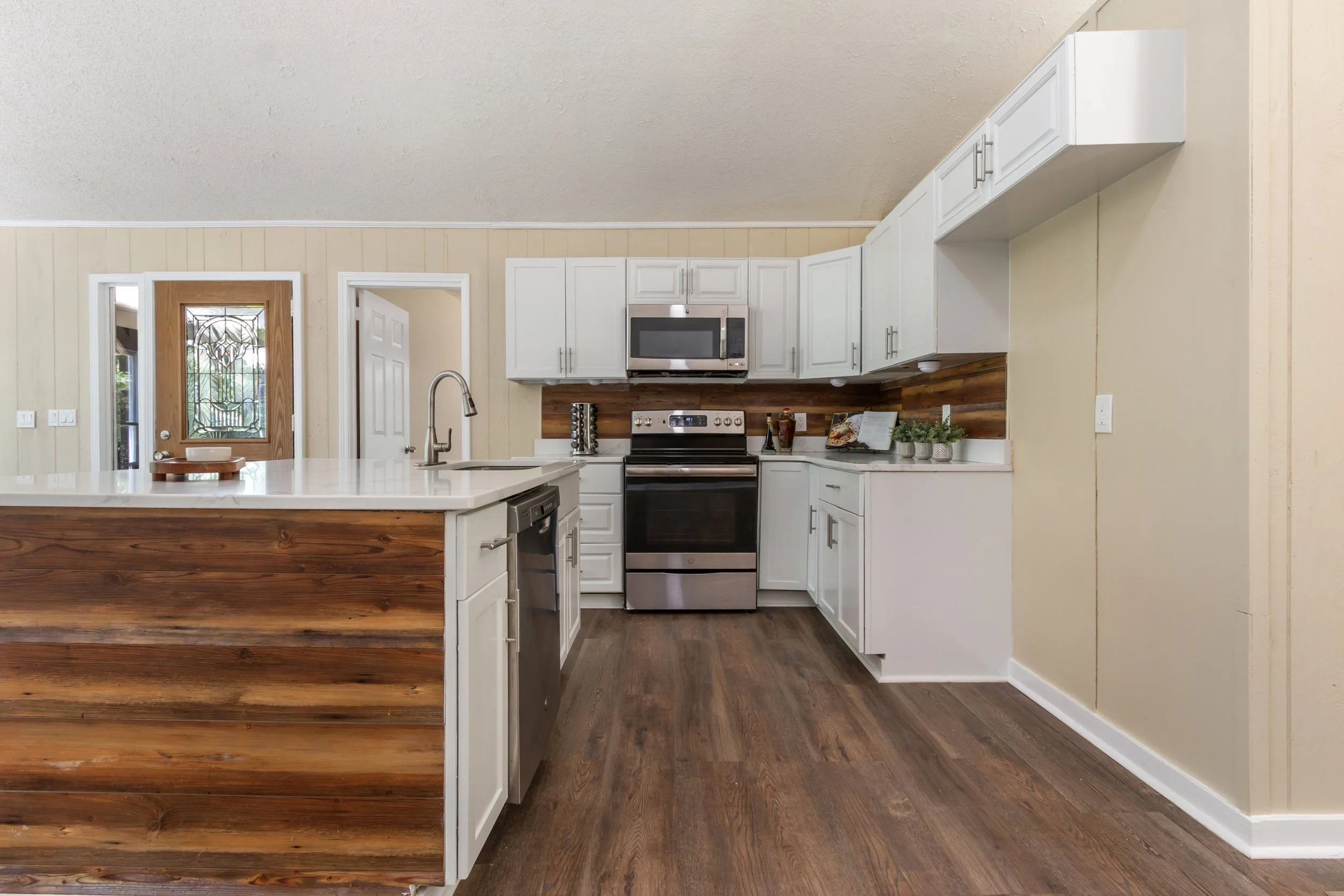 20_kitchen.jpg
