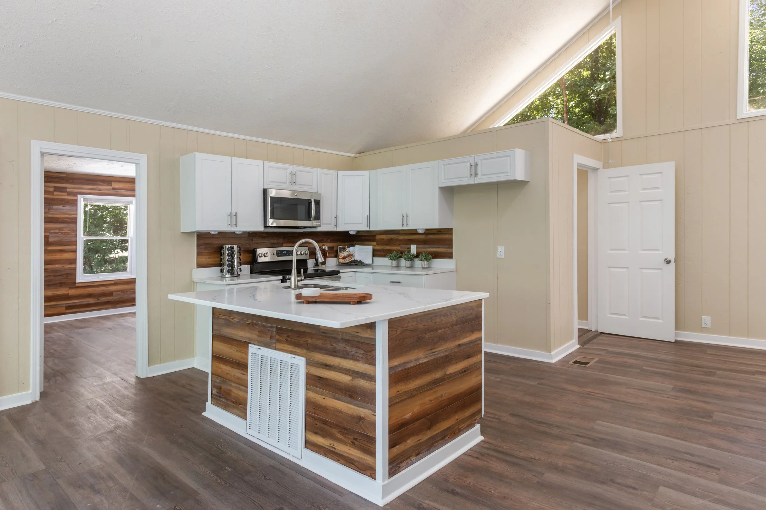 22_kitchen-3.jpg