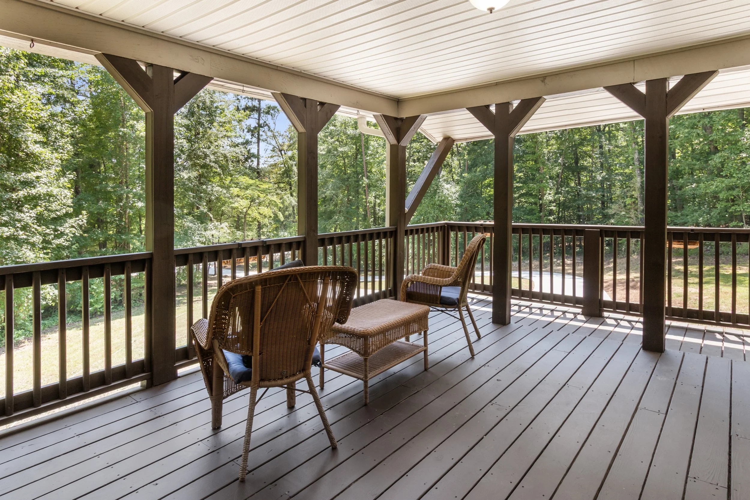 9_porch-reverse.jpg
