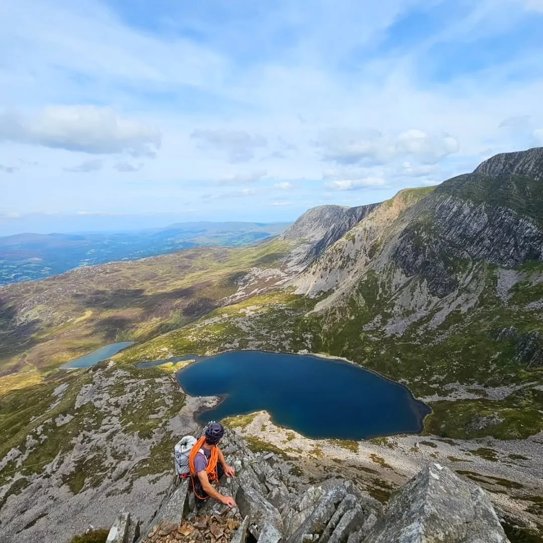 OUT AND ABOUT 

A few snaps from the last few weeks. I've had some really nice days out with folk who have come for various reasons.

First time outdoor climbing, team building scrambling and guiding classic routes to name a few.

#mountains #climbin
