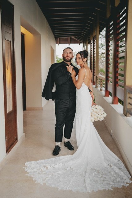 Wedding couple at Secrets Playa Mujeres