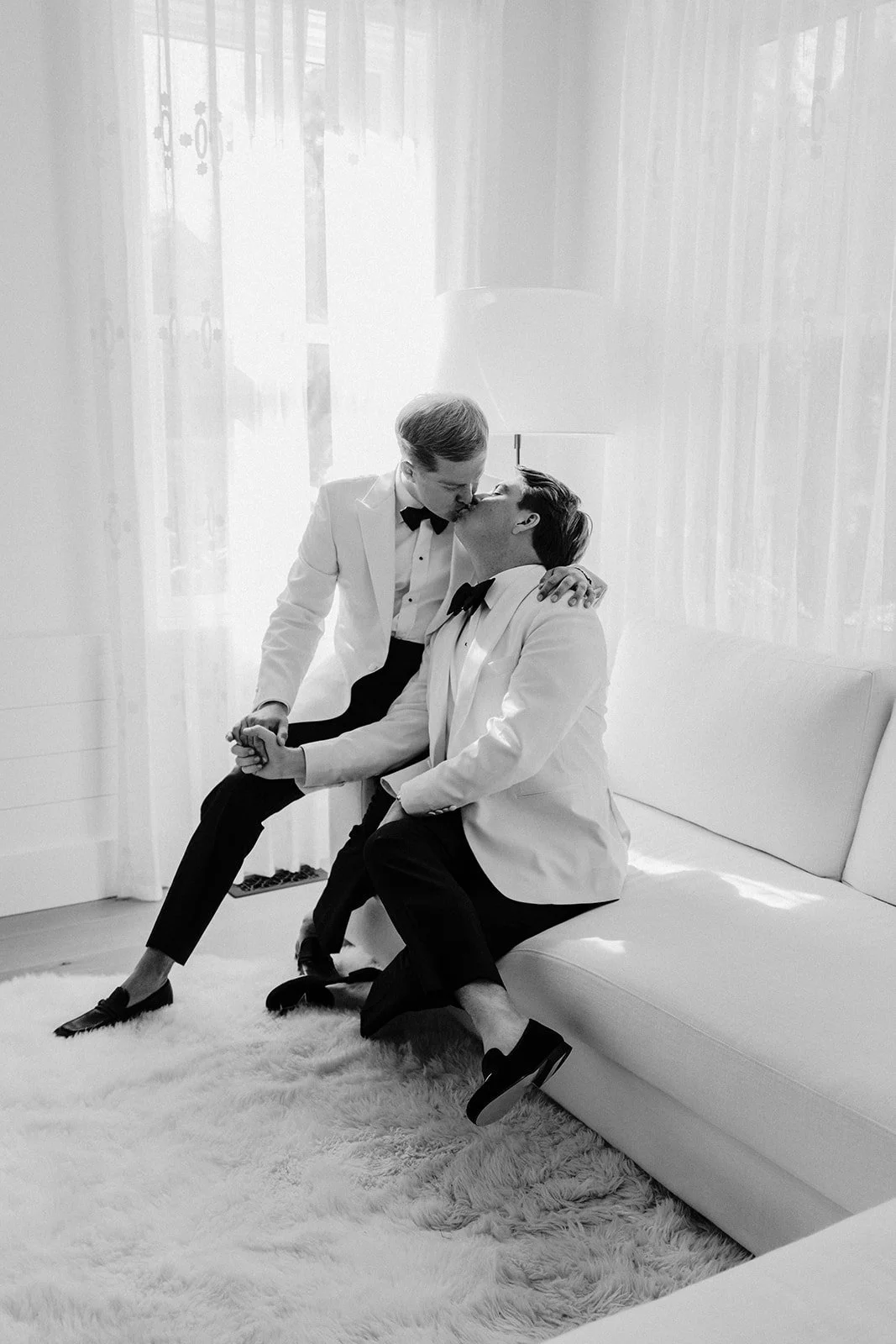 SNEAKYPEAKY (WEDDING)-14.jpg