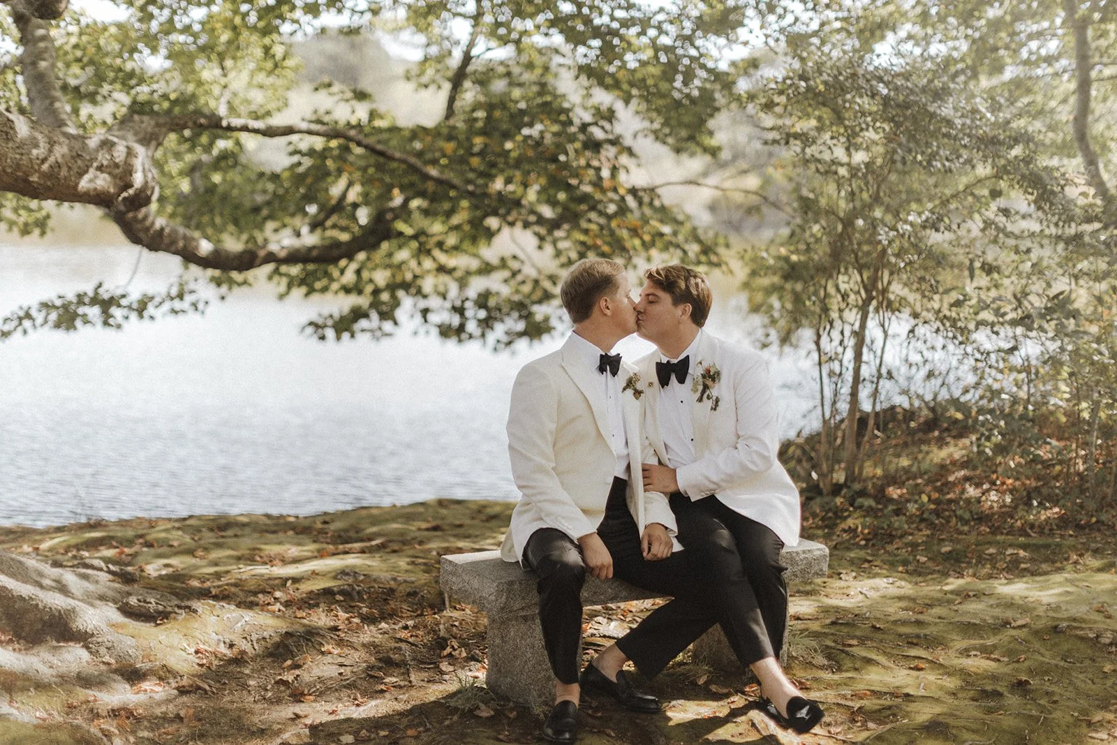 SNEAKYPEAKY (WEDDING)-20.jpg