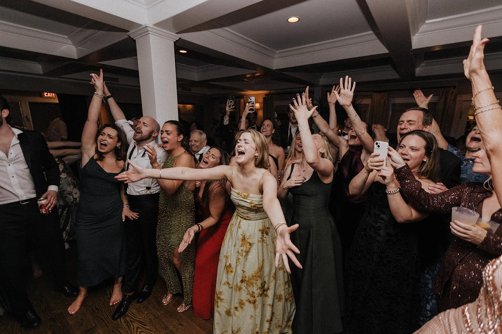SNEAKYPEAKY (WEDDING)-88.jpg