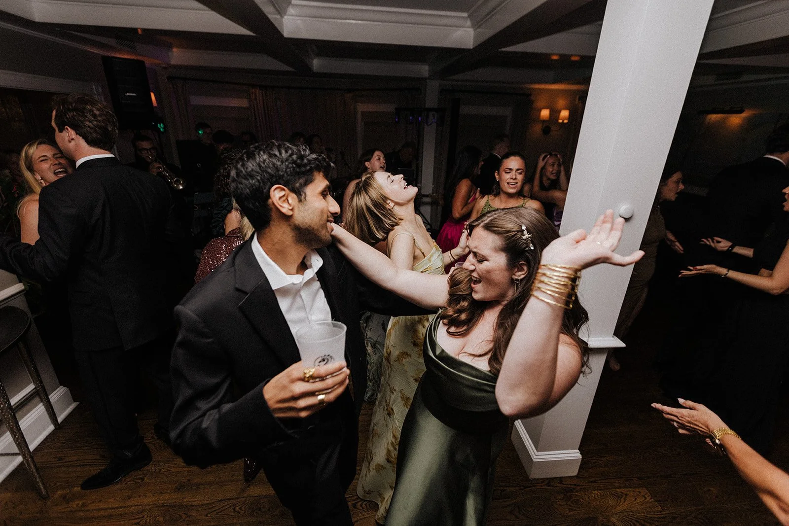 SNEAKYPEAKY (WEDDING)-75.jpg