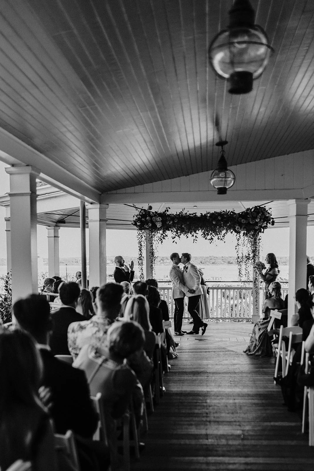SNEAKYPEAKY (WEDDING)-40.jpg