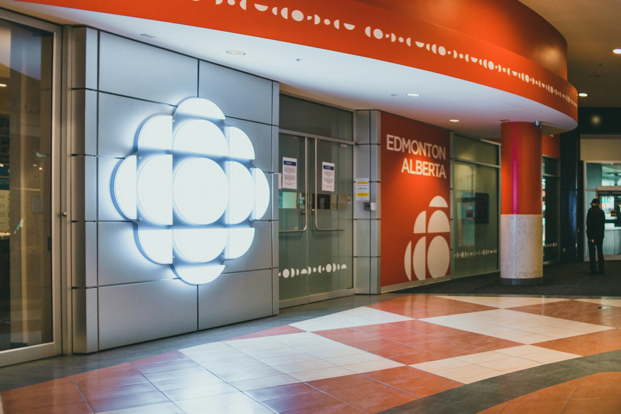 More Canadians engaged with independent media than CBC in May 