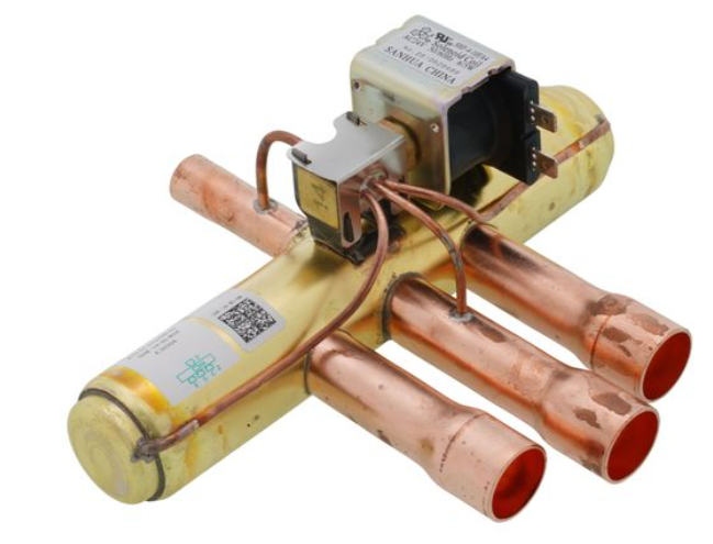 61-102498-09 Rheem 3/4" x 1/2" 24v 4 Ton Reversing Valve