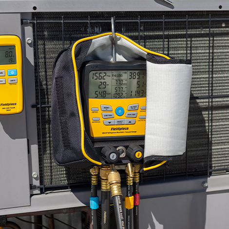 fieldpiece_SM482V_inuse.png