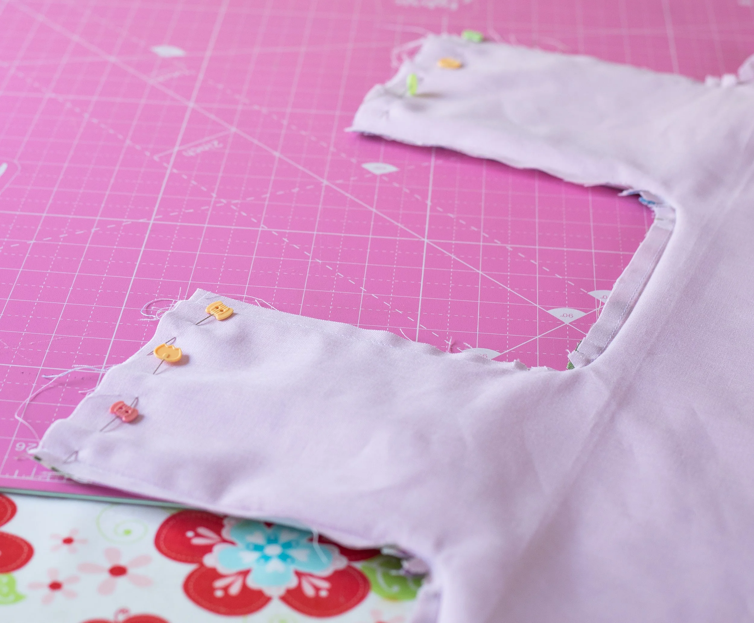 DIY tote bag sewing pattern. Beginner friendly.