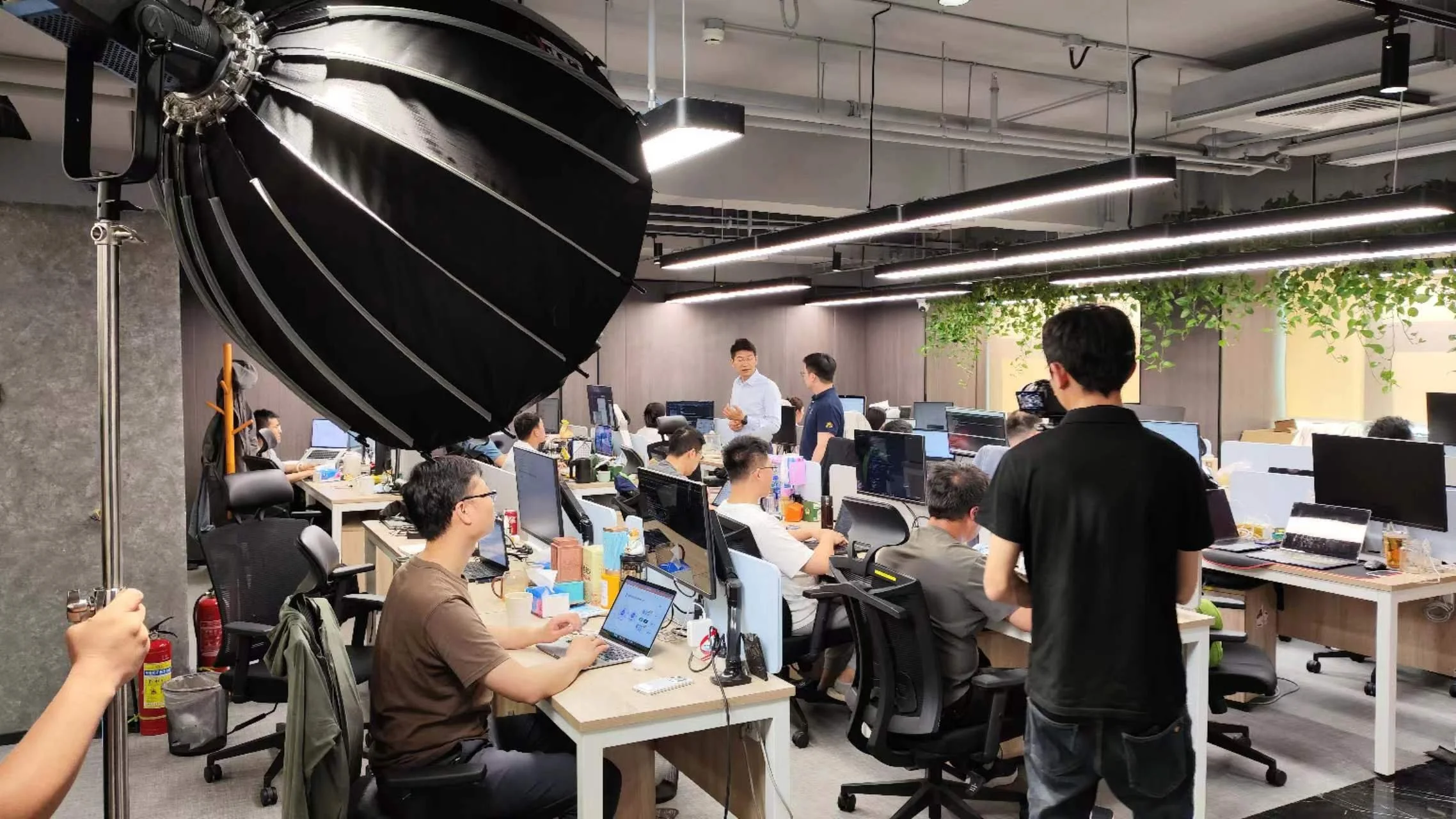 Fixer vs. Producer in China: Who Should You Hire for Your Video Project?
