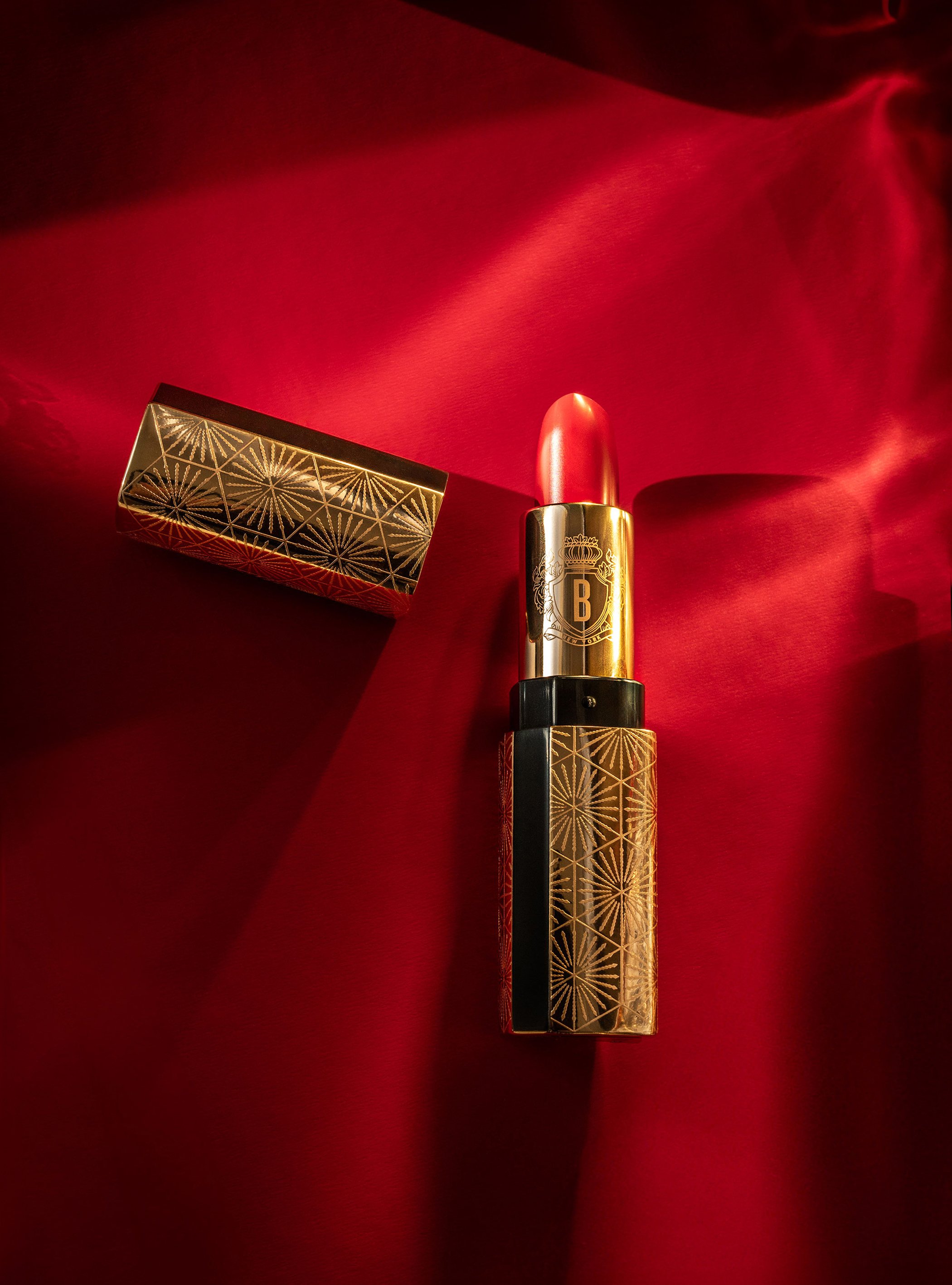 Bobbi Brown gold lipstick 