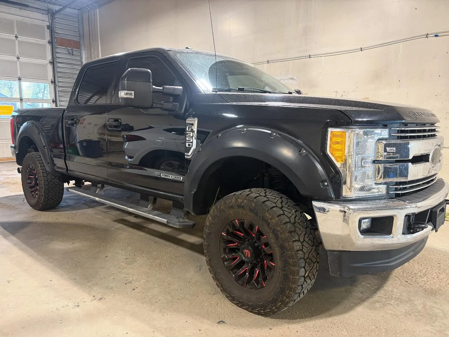 From hammered to hydrophobic 💧
This Super Duty got a full 3-Year System X Ceramic Coating, locking in that deep black gloss and making wash days effortless.

Protection that works as hard as this truck.

📍Pick 6 PDR &amp; Detail | Ponoka
#SystemX #