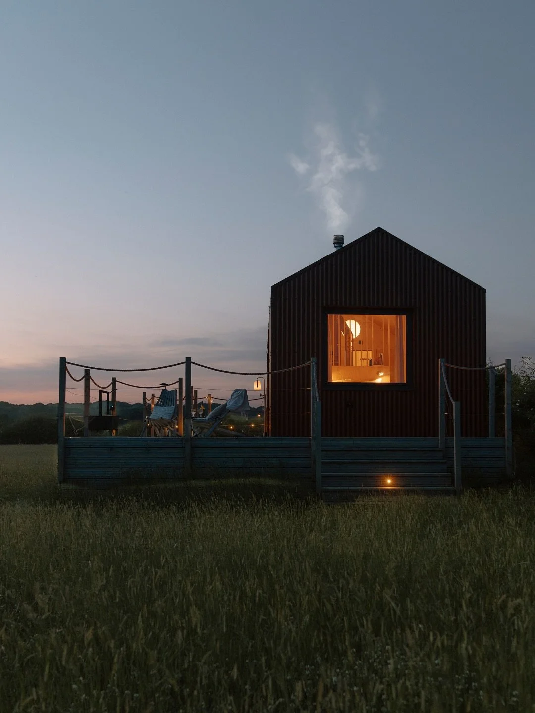 Picture this: you&rsquo;re wrapped in a blanket with a glass of something good in hand, while the wood-fired tub warms up (and the sauna&rsquo;s probably on too).

Secluded and all yours. This is what cosy cabin season looks like at The Red Cabin.

A