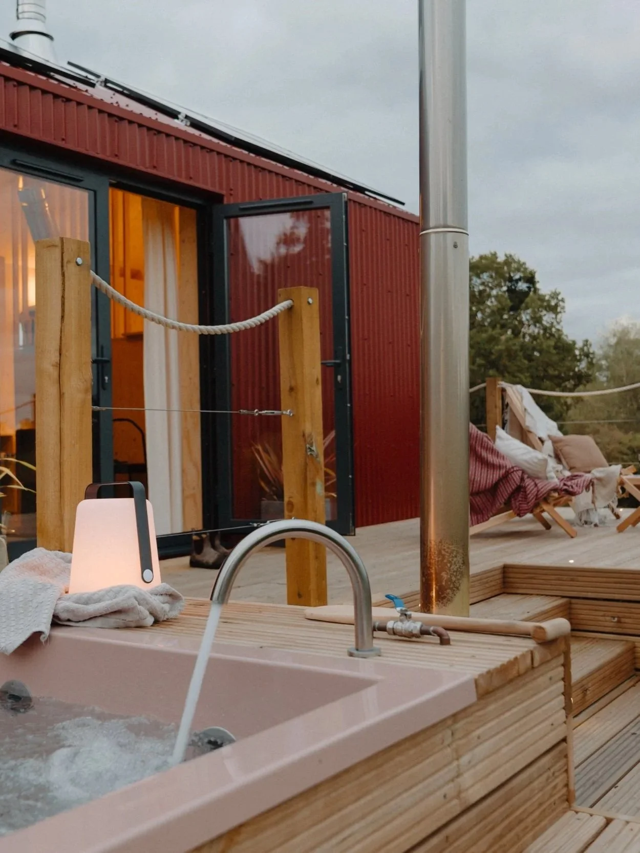Red+Cabins-Norfolk-08.jpg