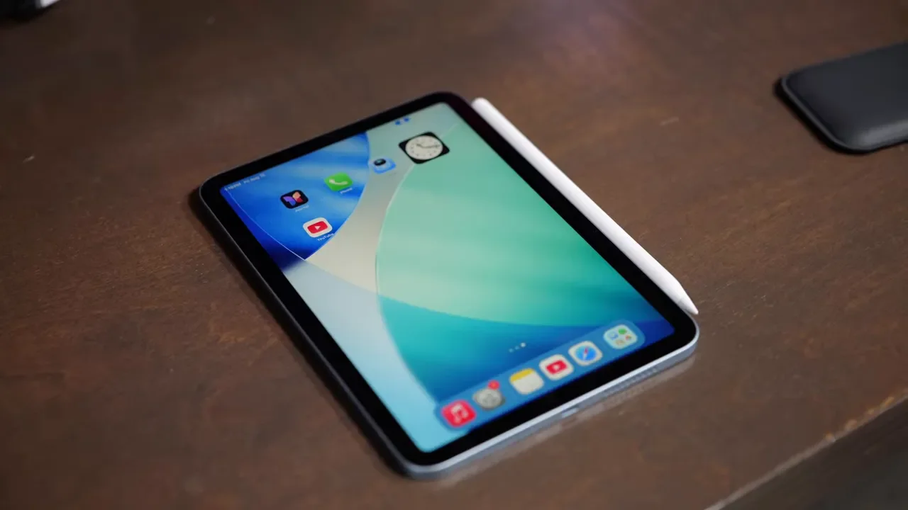 What iPad To Buy in 2026 (Complete Buyer’s Guide)