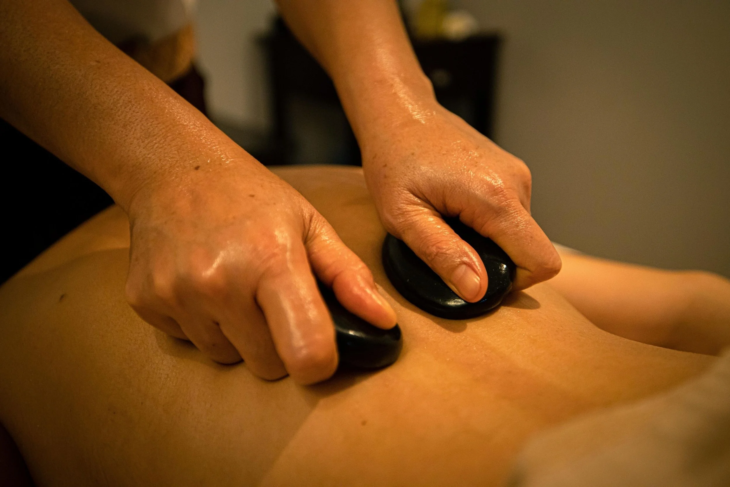 Centre Thereapeutique Hot Stone Massage