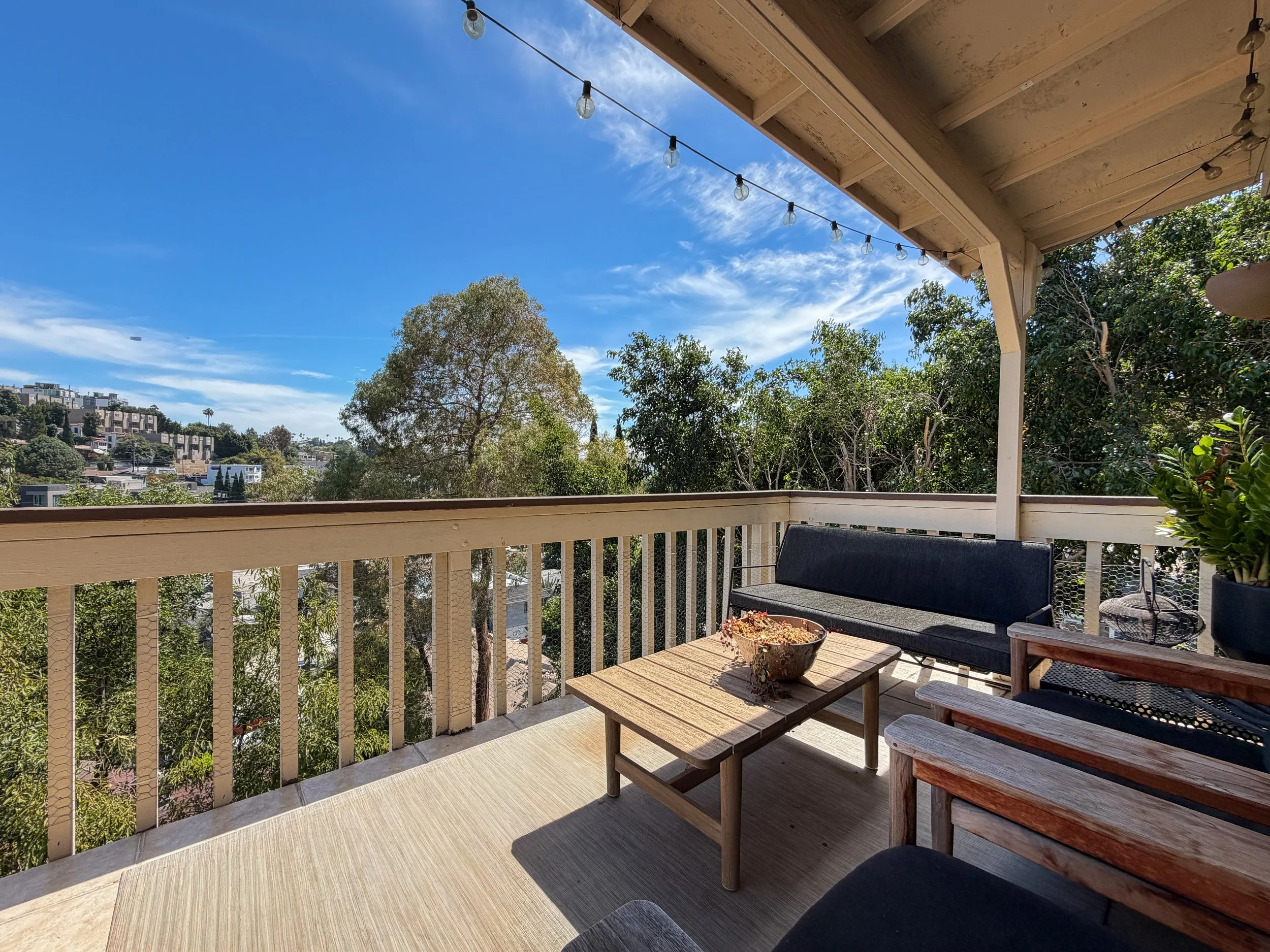 Outdoor guest space at a Northeast Los Angeles Airbnb