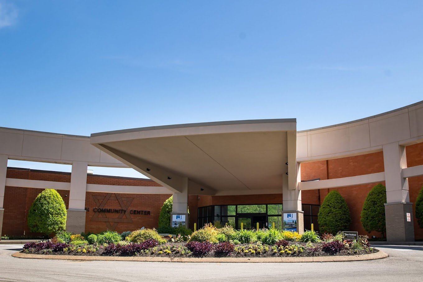 Vibrant spaces and Programs