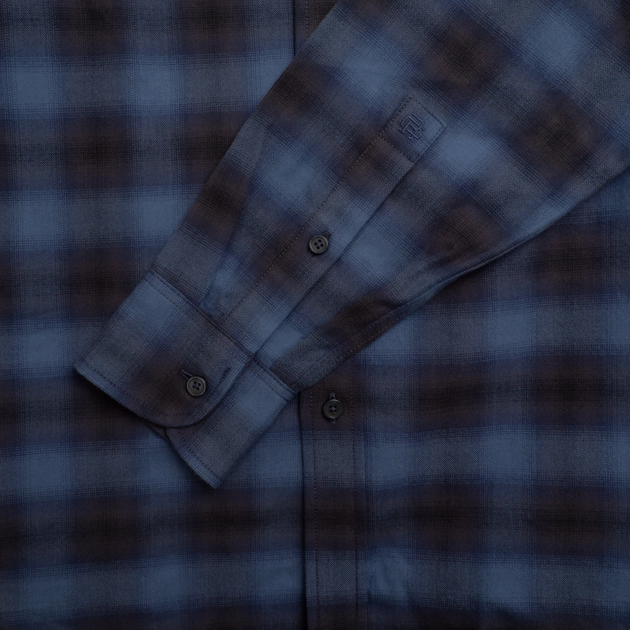 RC-Site-Shirt-Midnight-Black-05.jpg