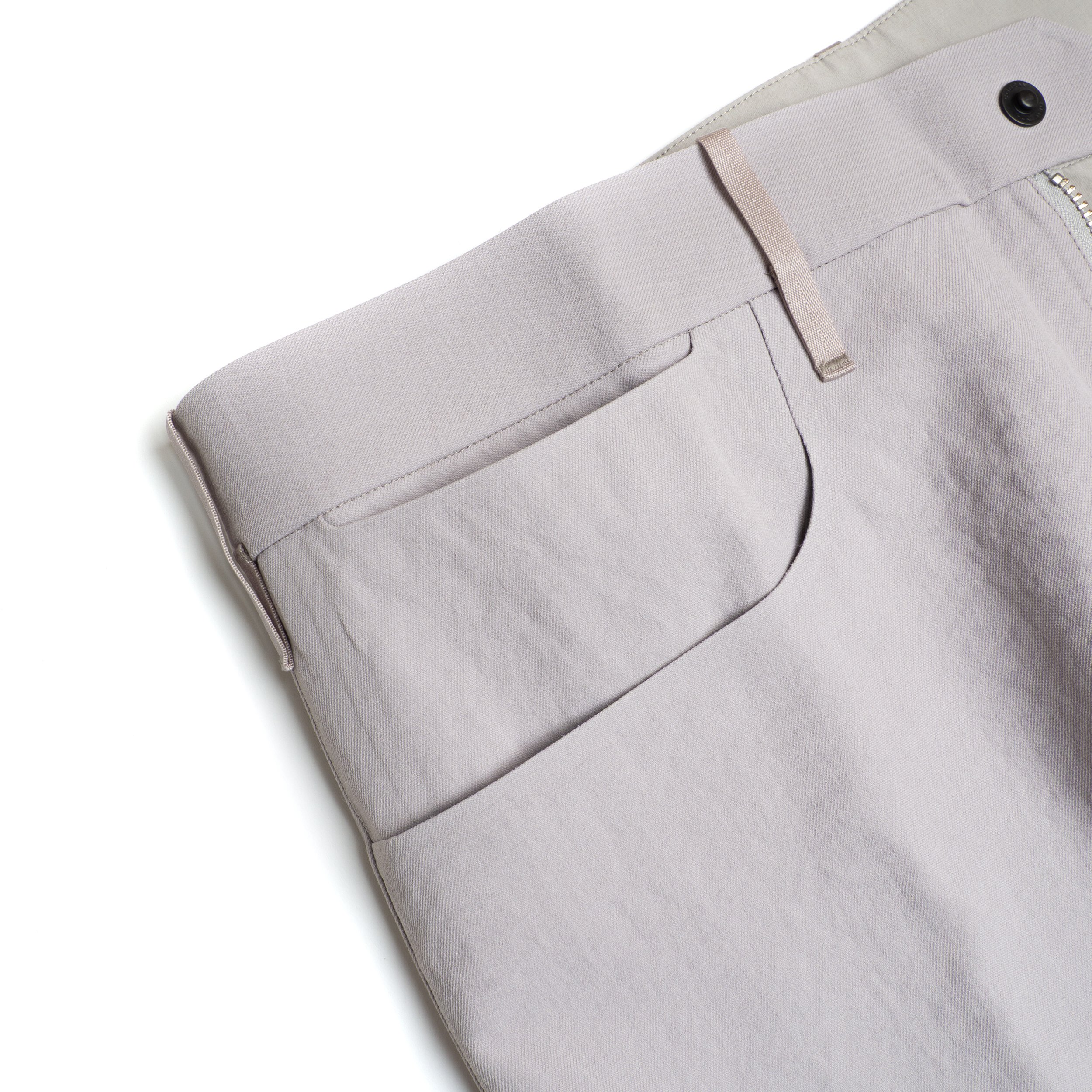 Saic-Pant-Silkstone-05.jpg