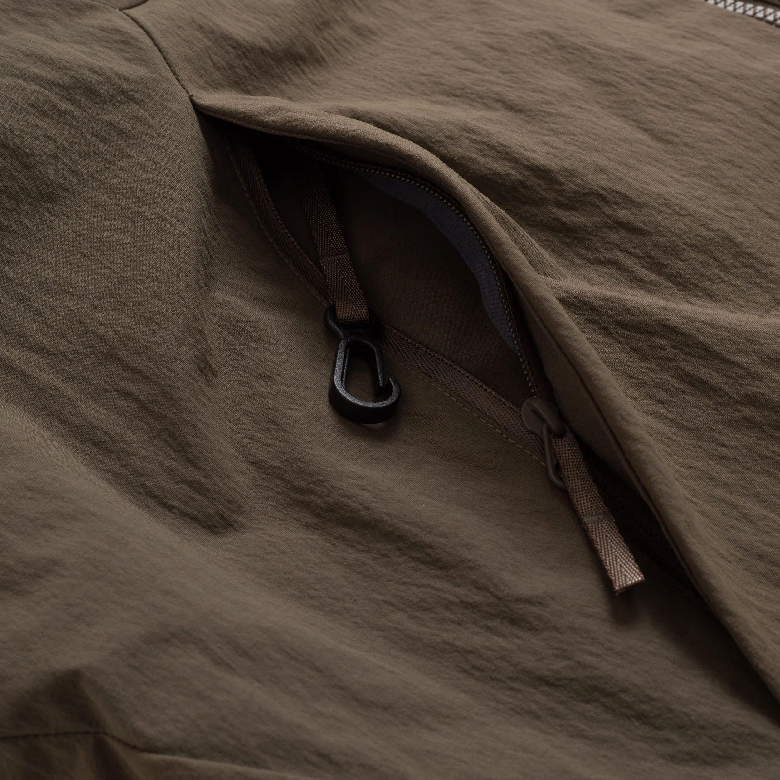 Veilence-Mionn-Insulated-Jacket-Gnosis-04.jpg