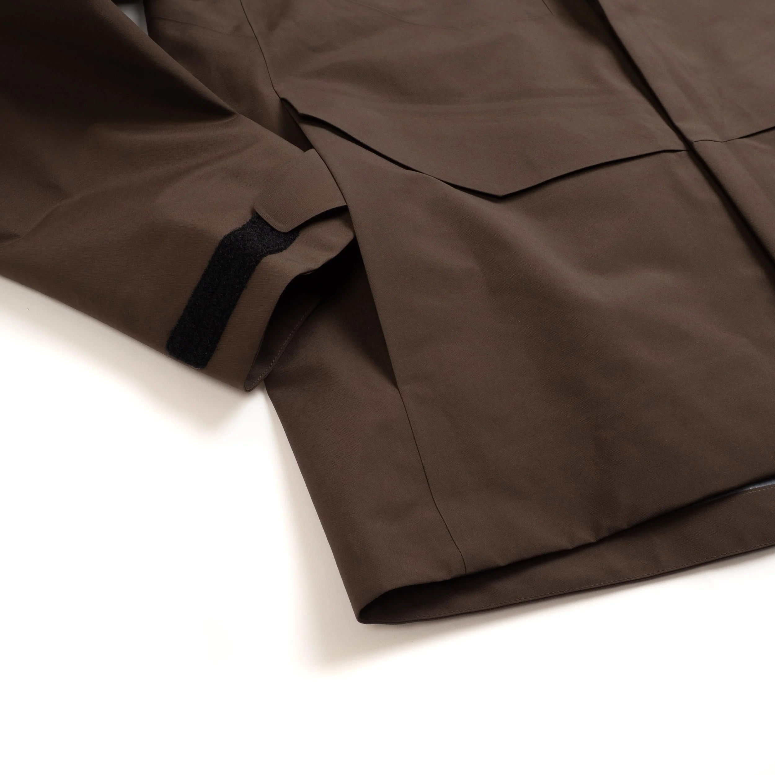 VEILANCE-Field-Jacket-Sable-05.jpg