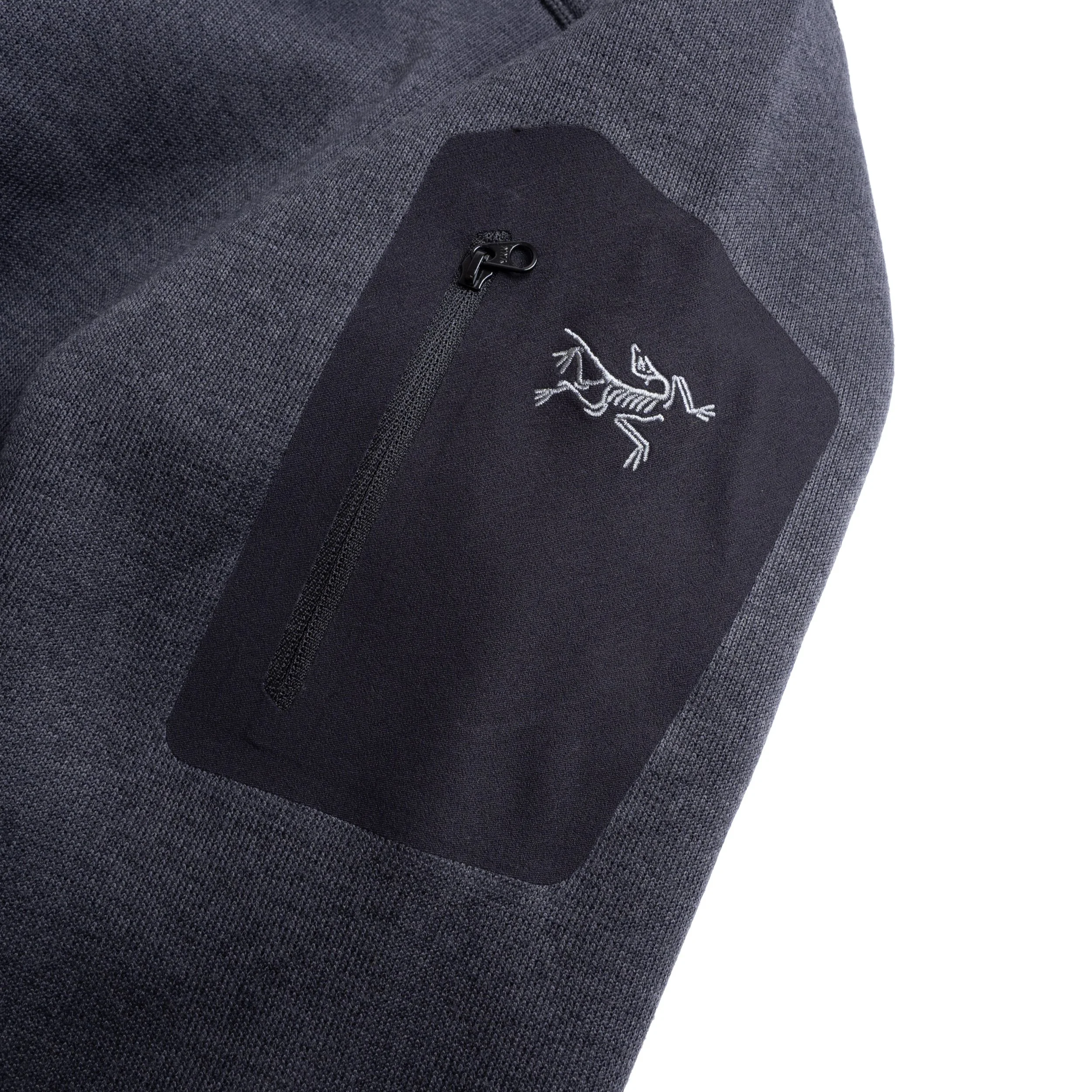 Arc-Covert-Cardigan-BlackHeather-06.jpg