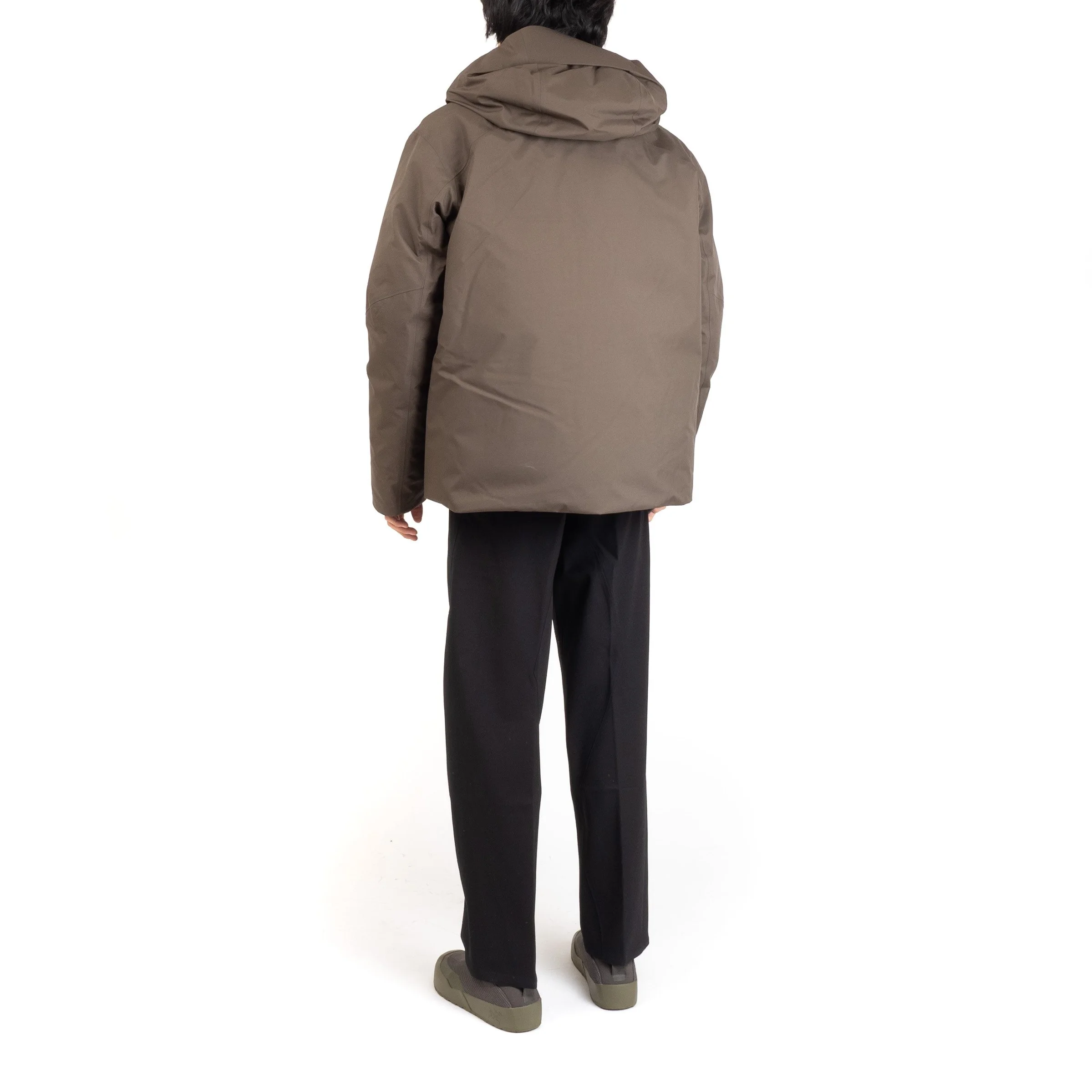 VEILANCE-Sorin-Down-Jacket-Sable-03.jpg
