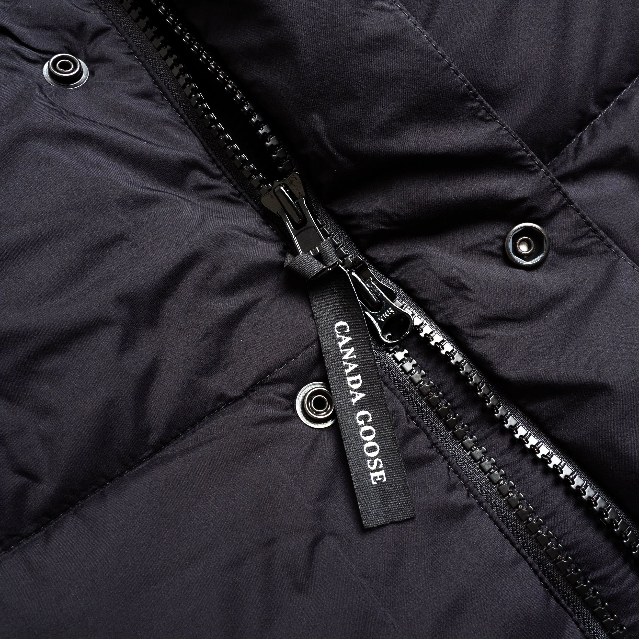 CG-Sterling-Puffer-Black-06.jpg