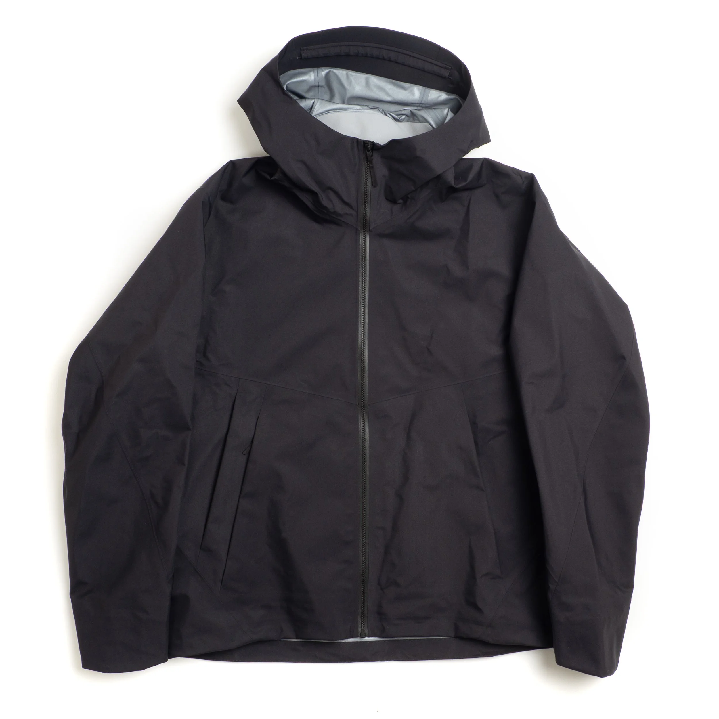 Veilance-ArrisJacket-2026-Black-01.jpg