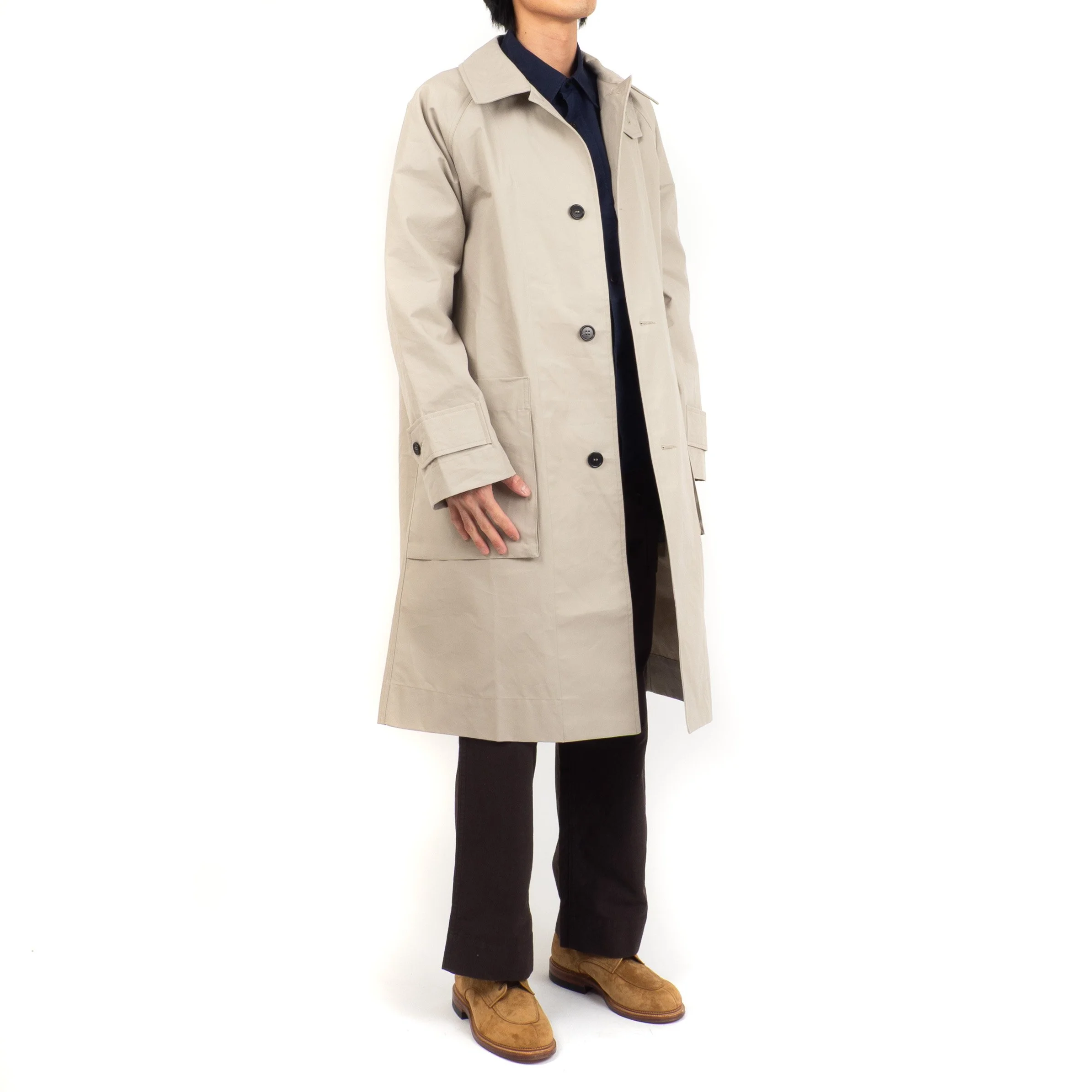 MHL-RailwayMacCoat-Concrete-02.jpg