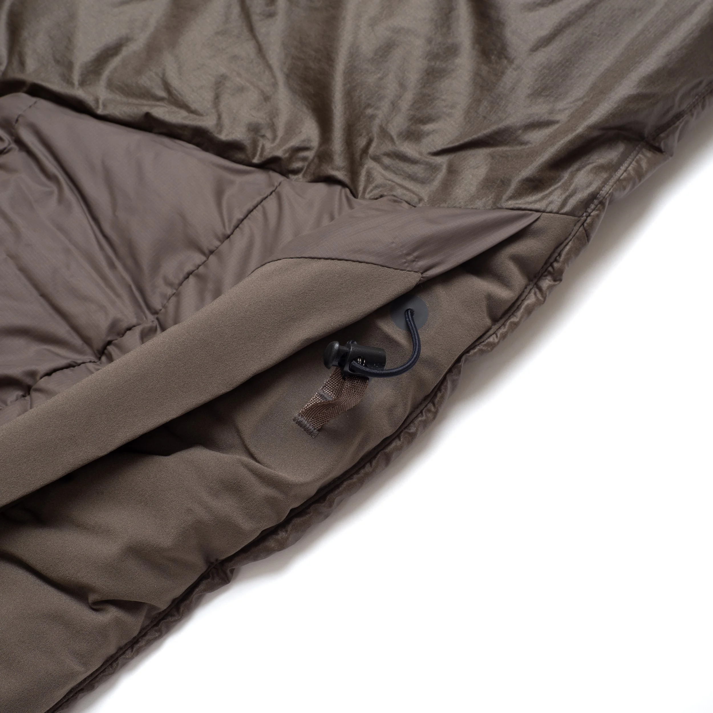 Conduit-Down-Jacket-Gnosis-06.jpg