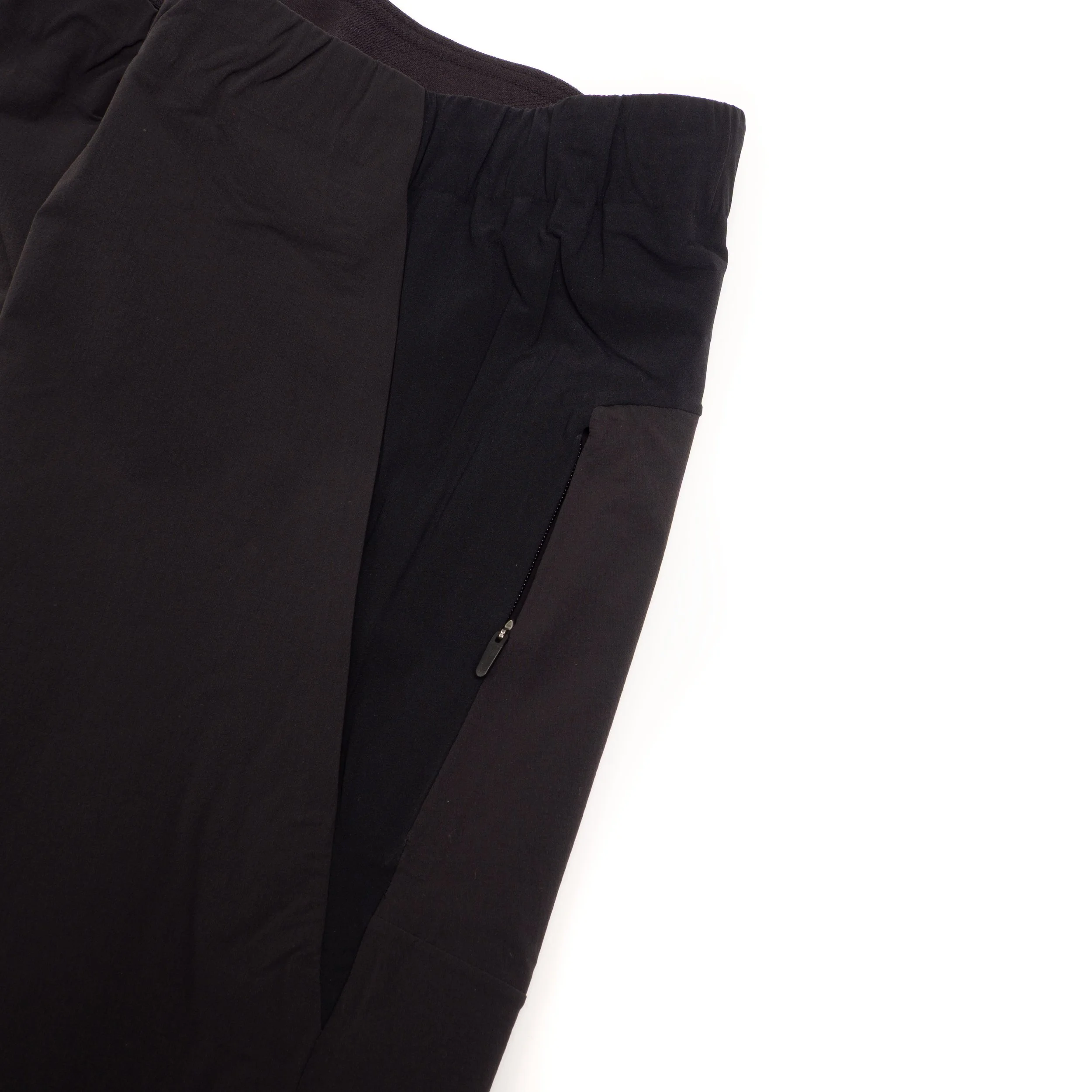 Veilance-SecantComp-TrackPant-Black-04.jpg