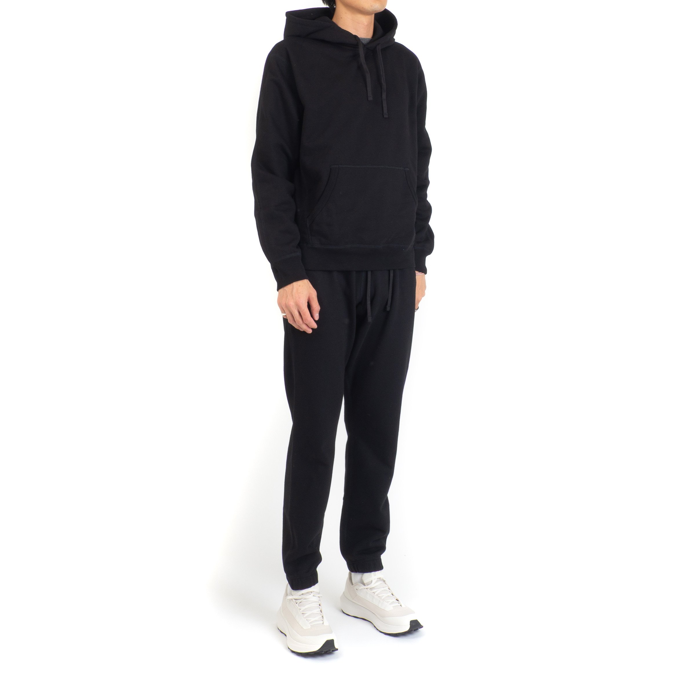 RC-Standard-PulloverHoodie-Black-02.jpg