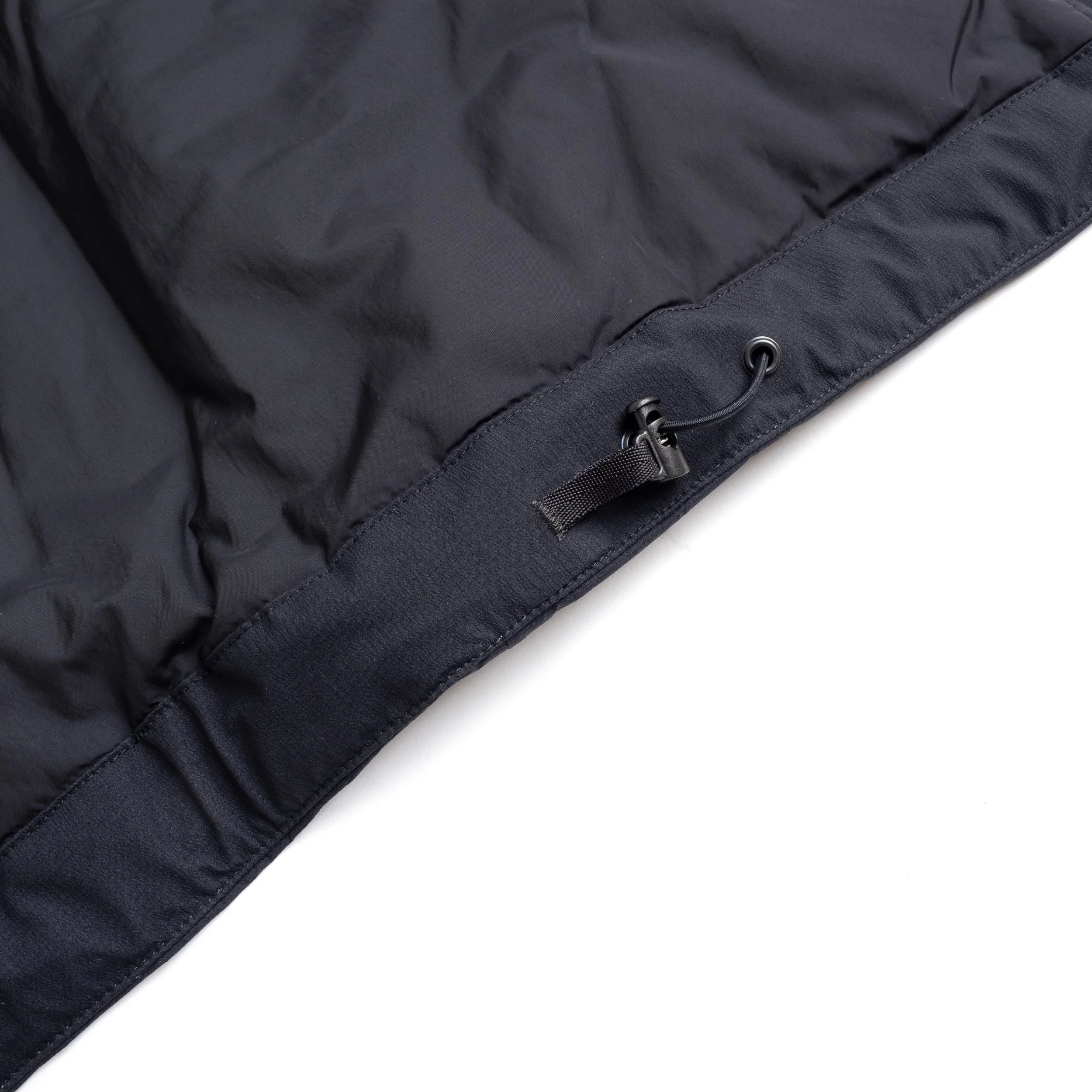 VEILANCE-Euler-ins-jacket-black-06.jpg