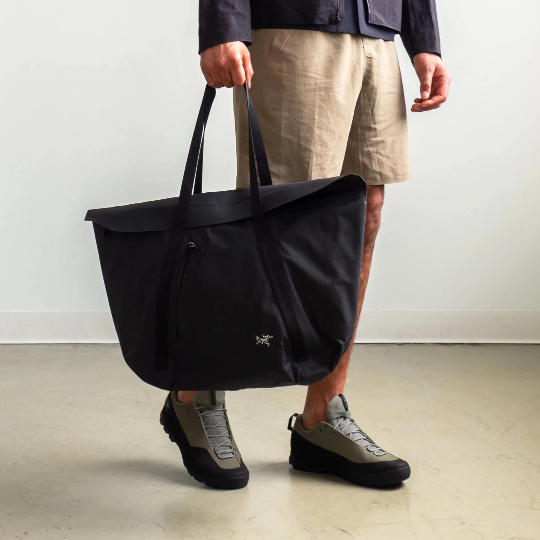 KOFI-Main-Look04-03.jpg