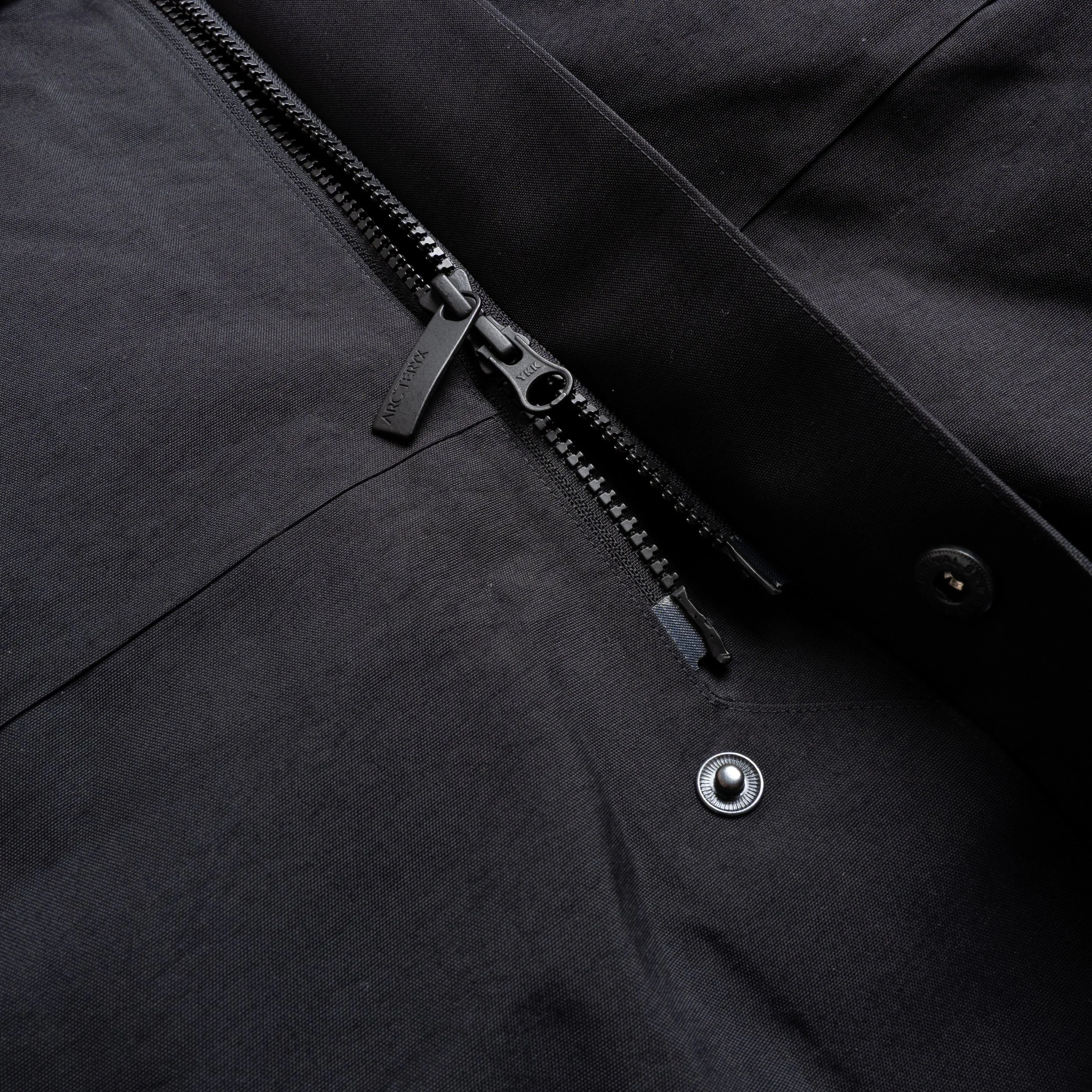 Arc-Therme-Down-Parka-Black-06.jpg