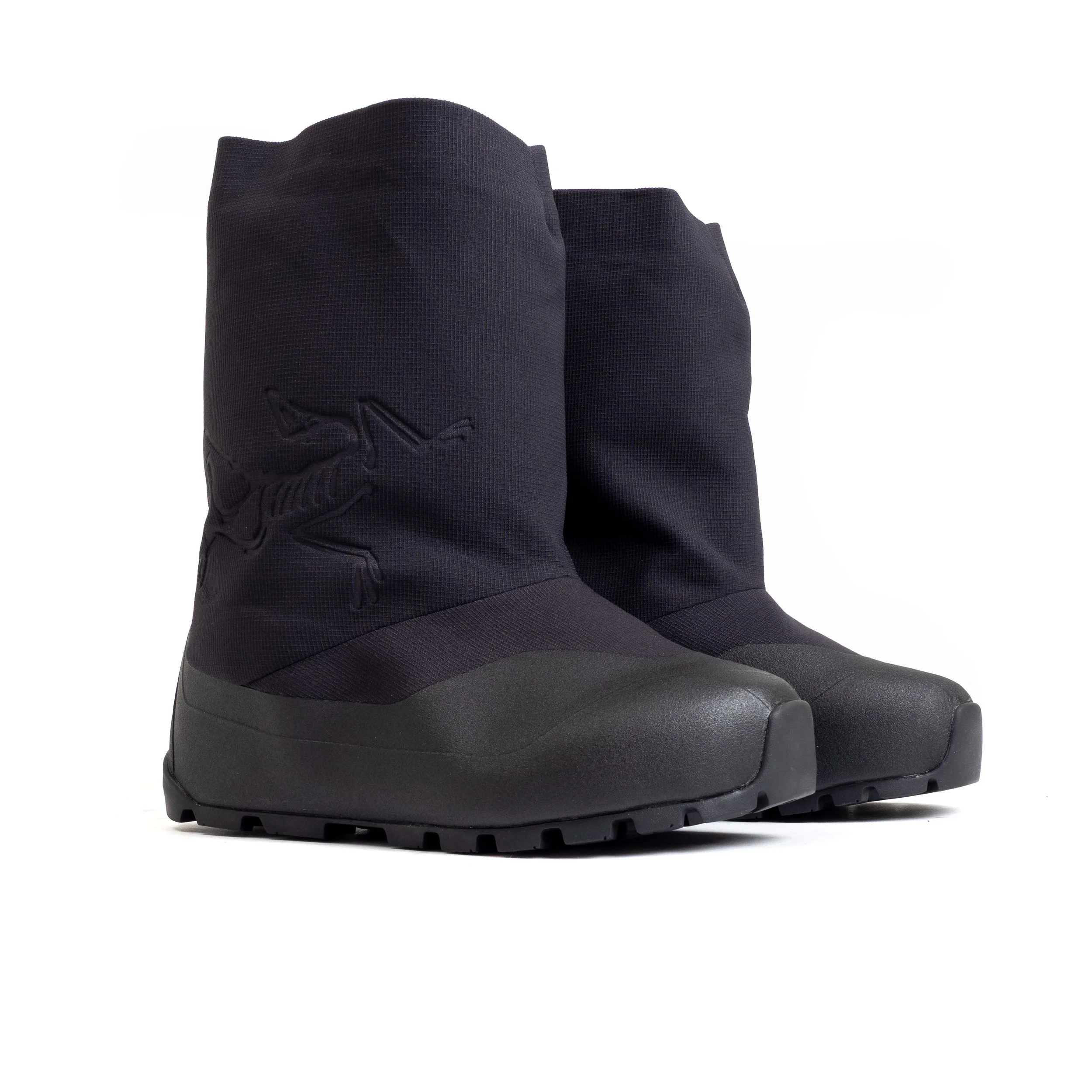 arc-postour-black-01.jpg