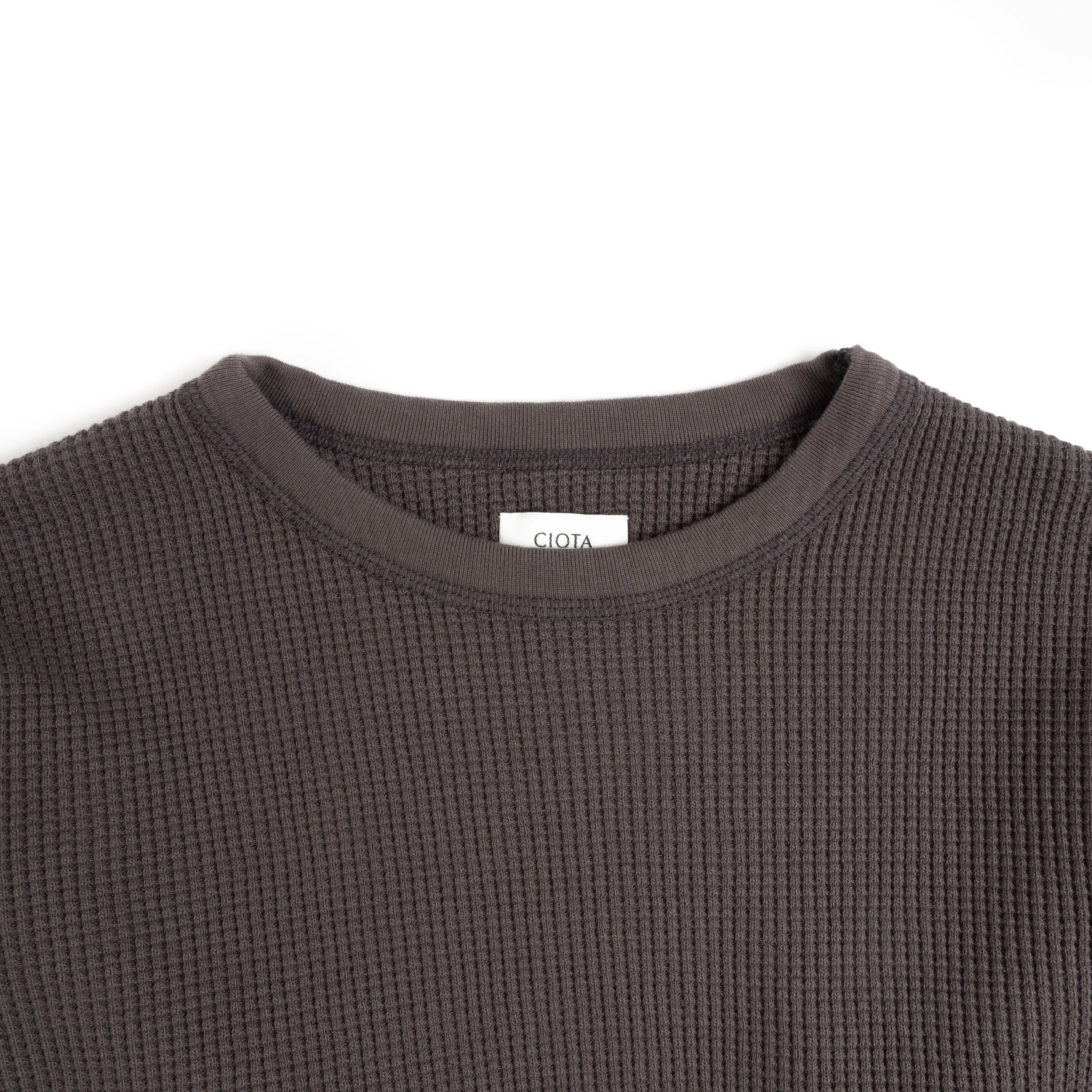 CIOTA-LS-Waffle-CharcoalGrey-04.jpg
