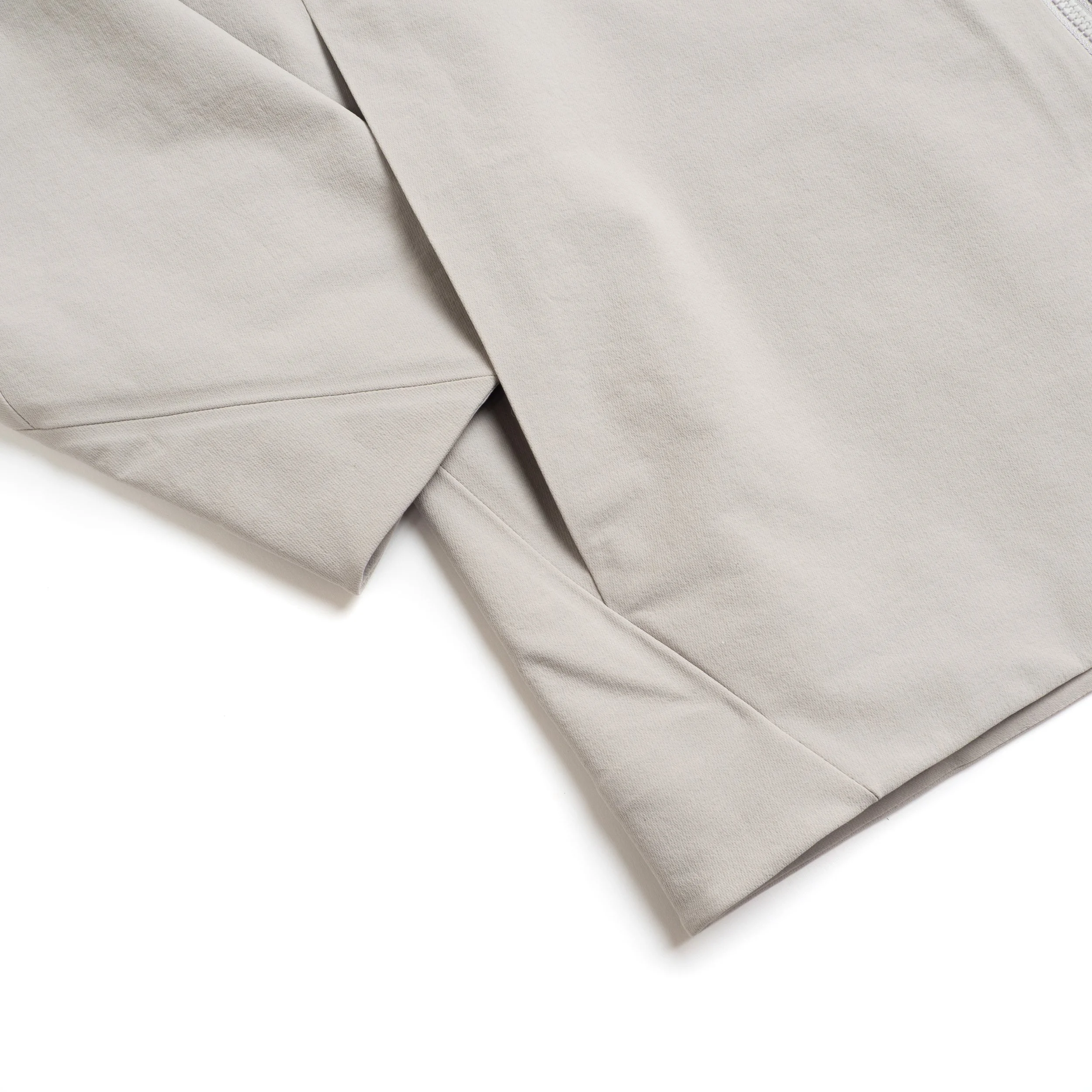 VEILANCE-Isogon-Jacket-Silkstone-04.jpg