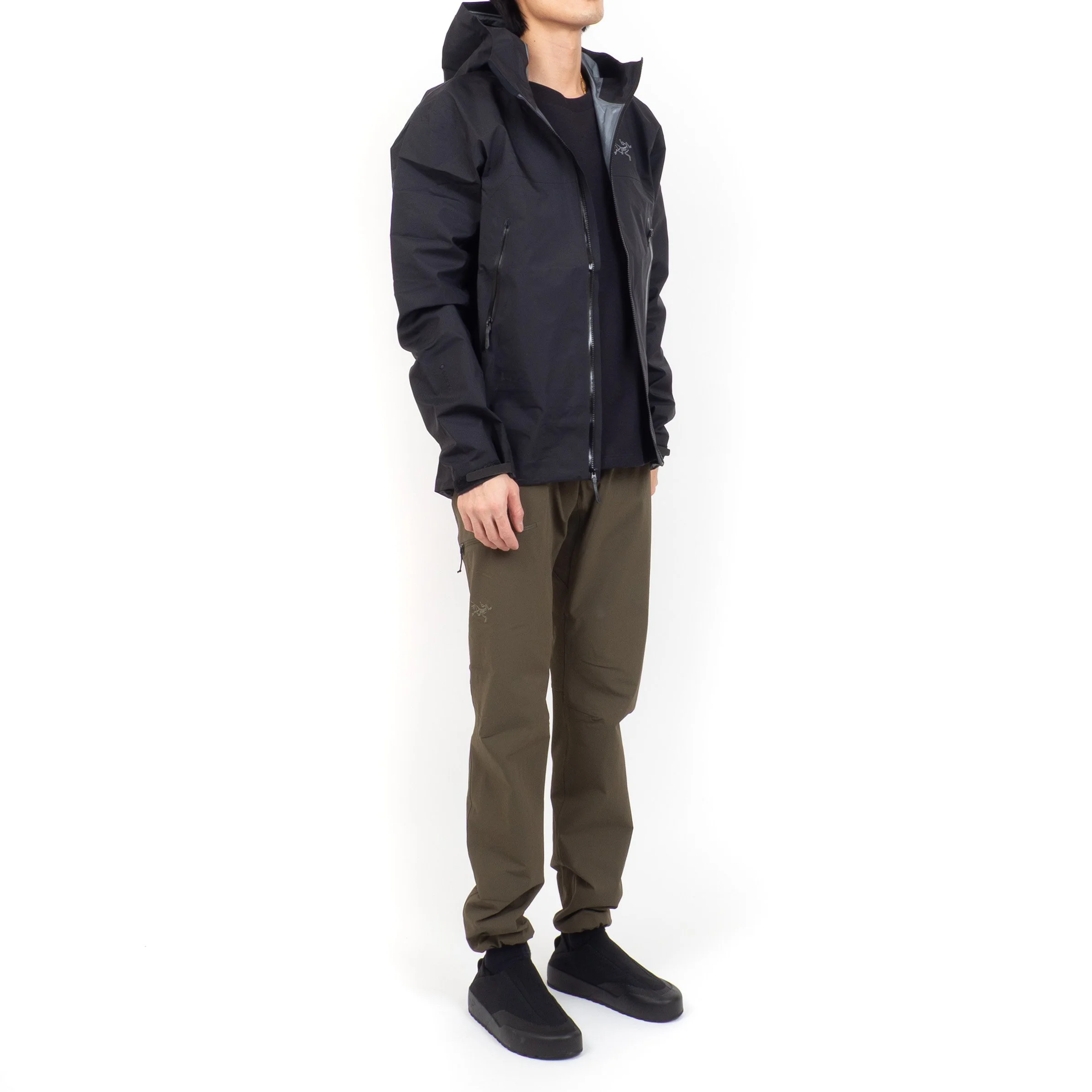 Arc-Beta-Jacket-Black-02.jpg