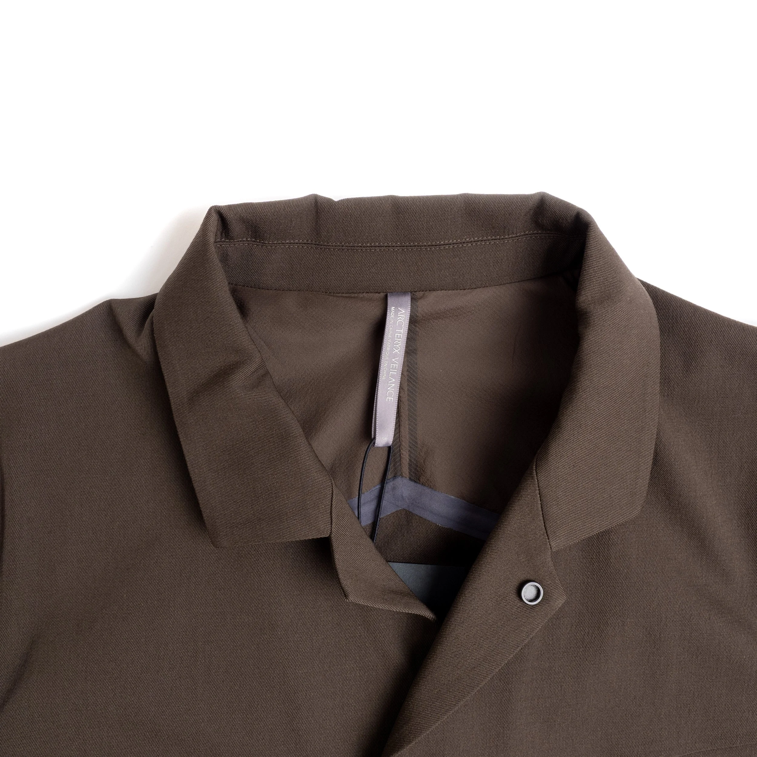 VEILANCE-voronoi-wool-jacket-sable-04.jpg