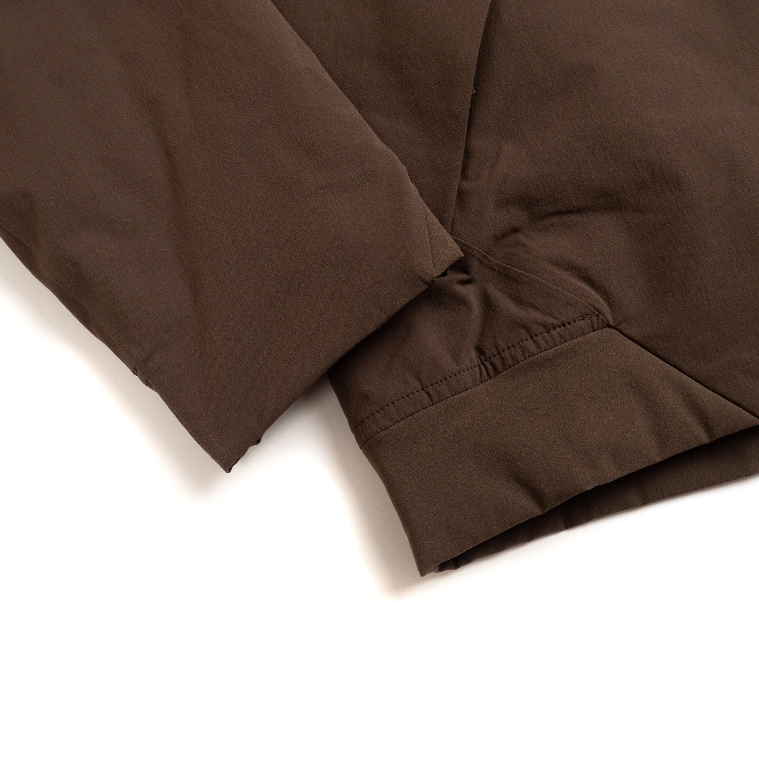 VEILANCE-Diode-Ins-Bomber-Sable-05.jpg