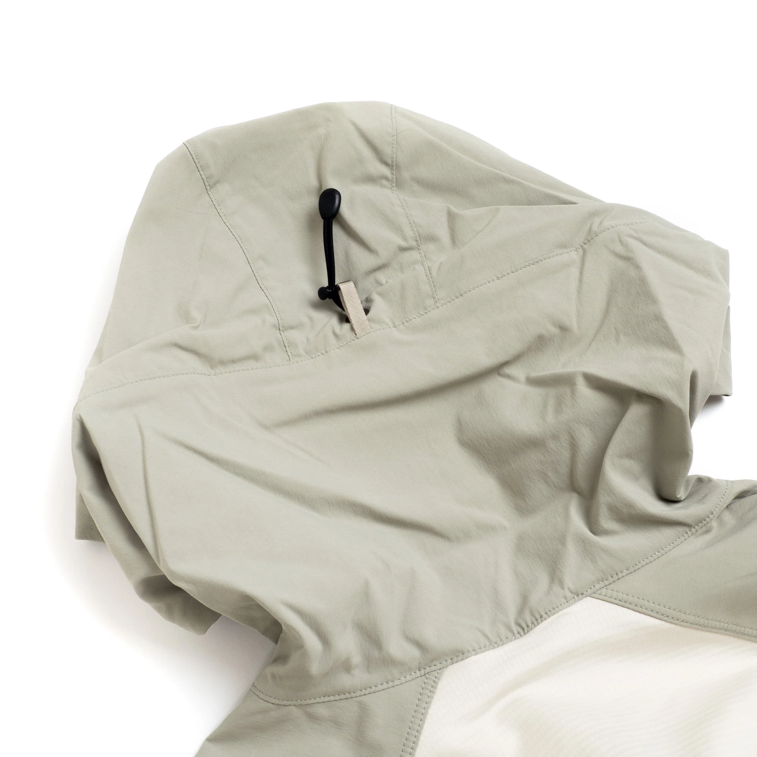 Arc-Konseal-SL-Hoody-Habitat-07.jpg
